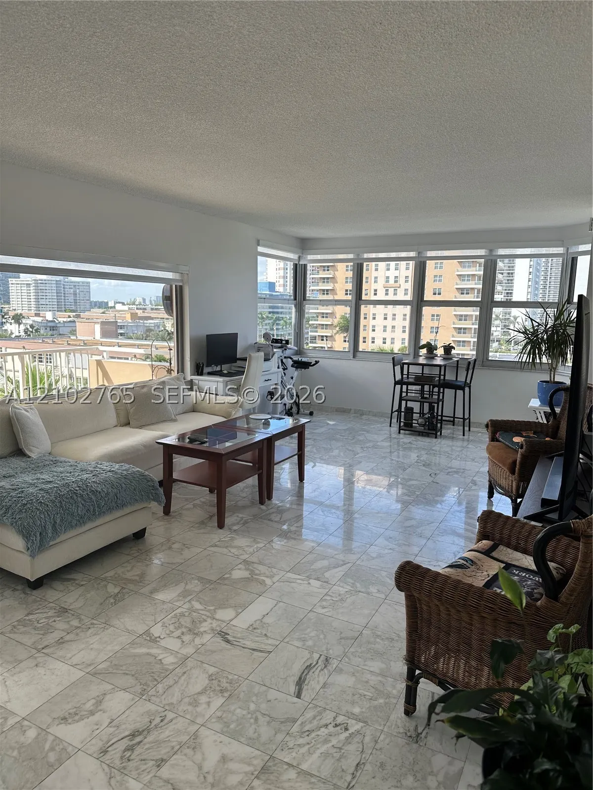 1950 S Ocean Dr #5F