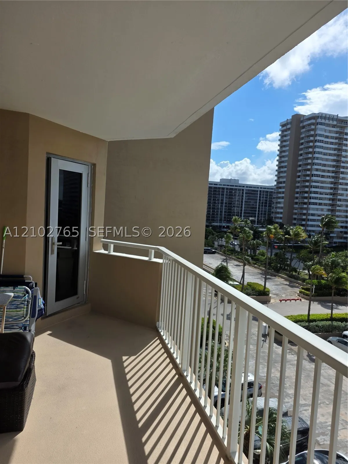 1950 S Ocean Dr #5F