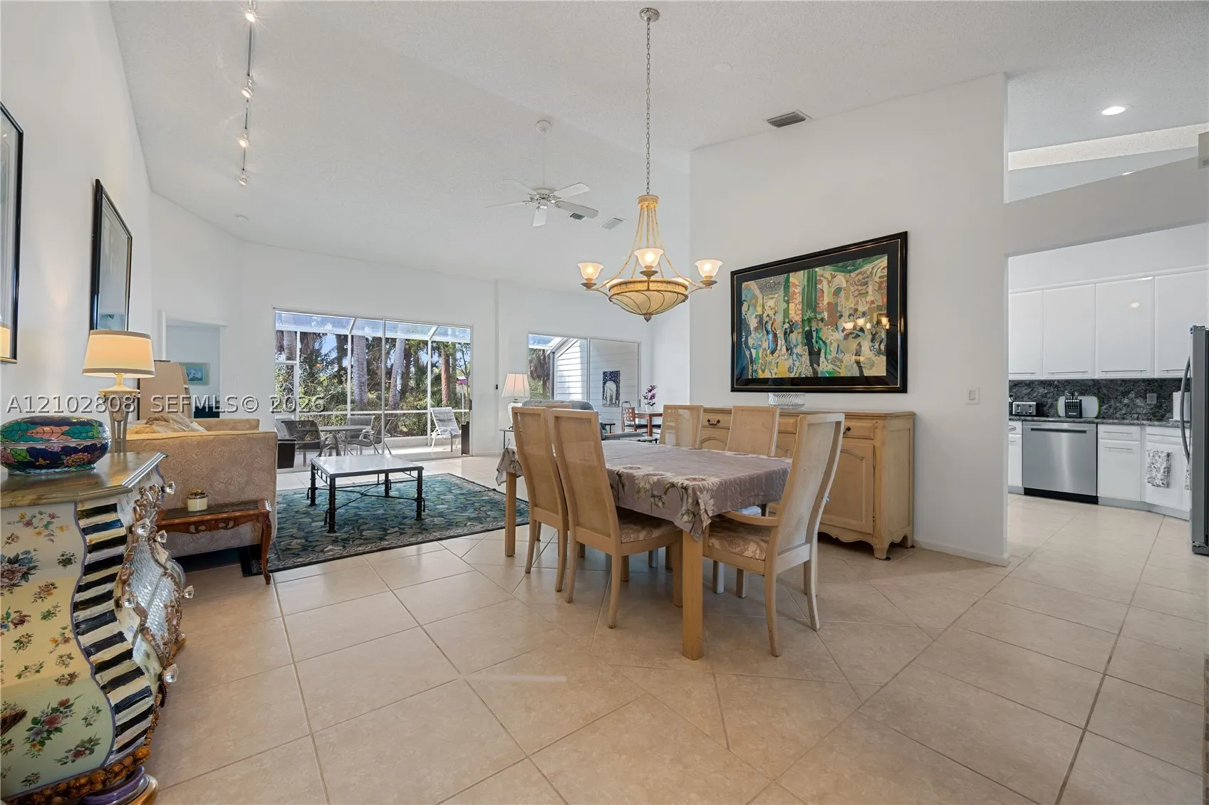 8962 SE Riverfront Ter