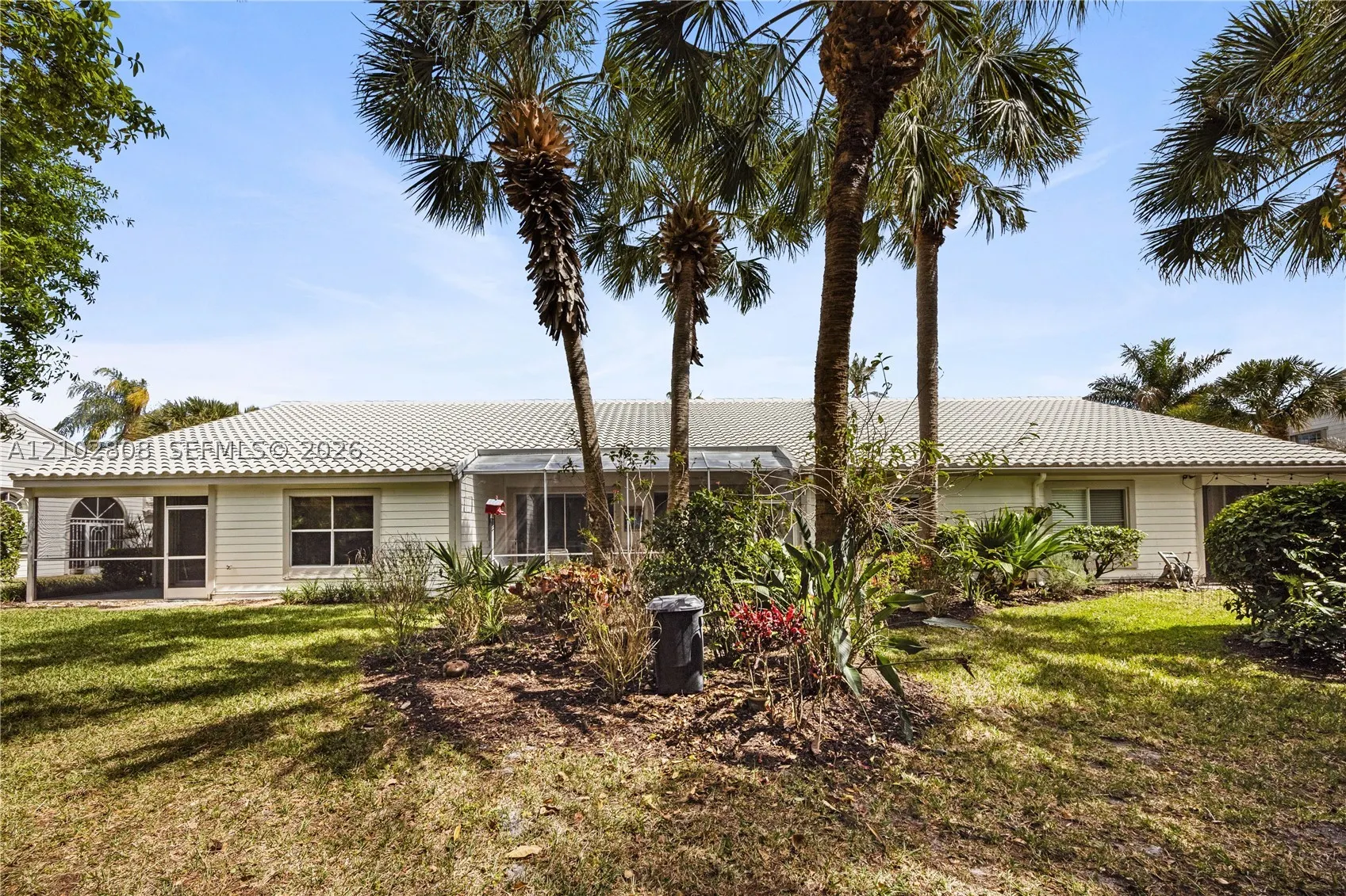 8962 SE Riverfront Ter