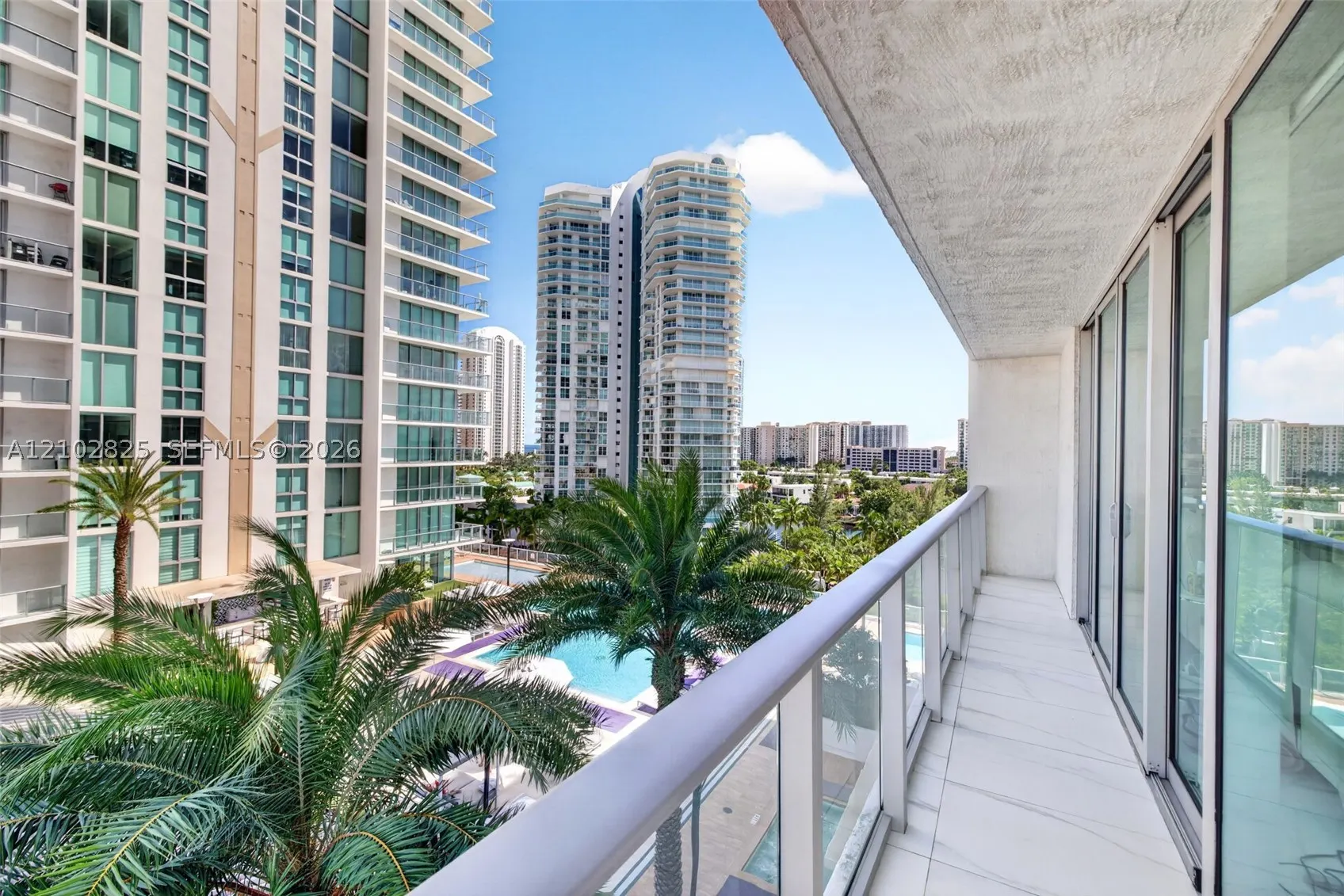 330 Sunny Isles Blvd #5-807