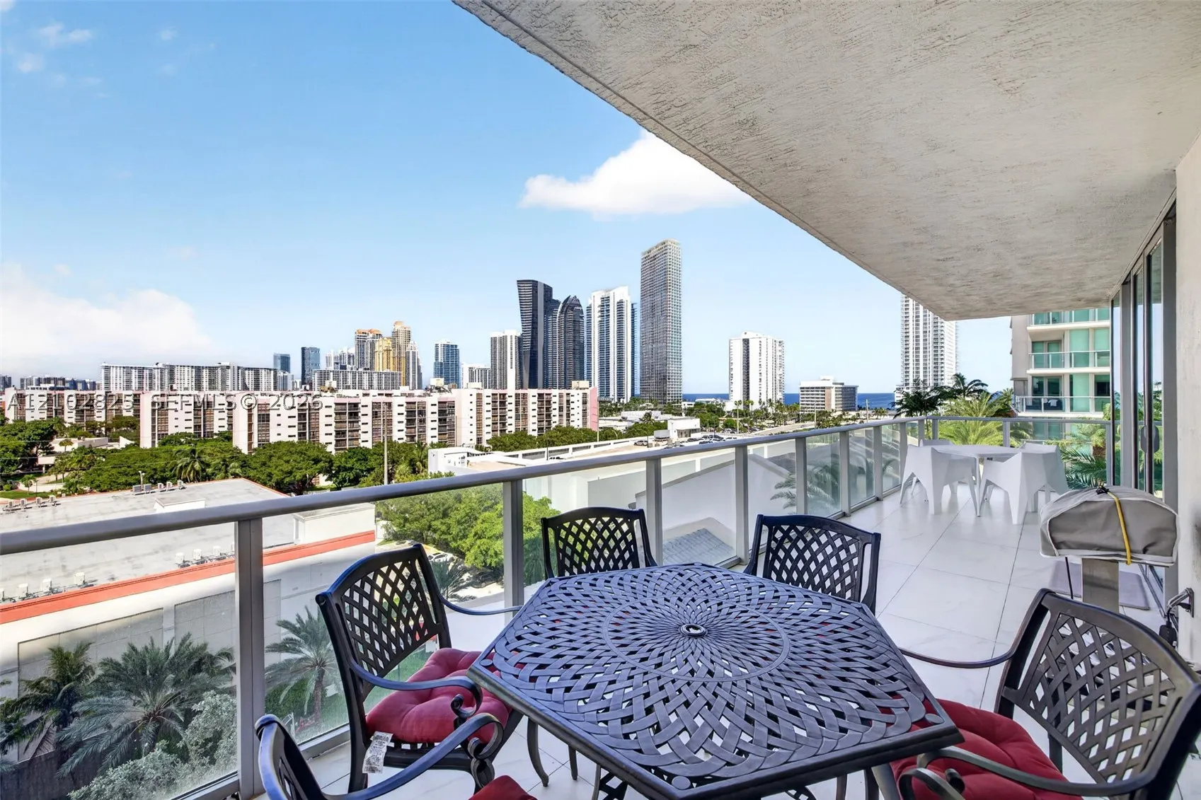 330 Sunny Isles Blvd #5-807