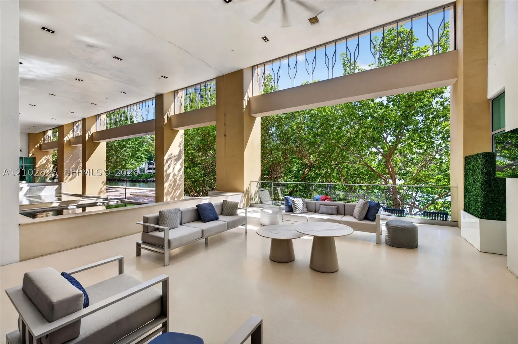 330 Sunny Isles Blvd #5-807