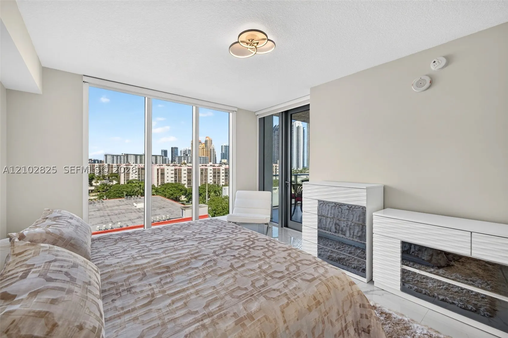 330 Sunny Isles Blvd #5-807