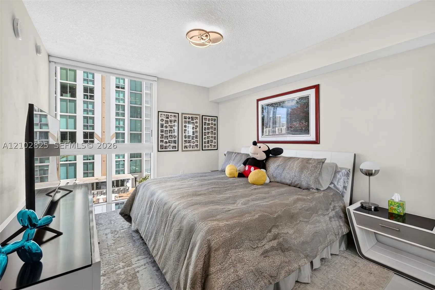 330 Sunny Isles Blvd #5-807