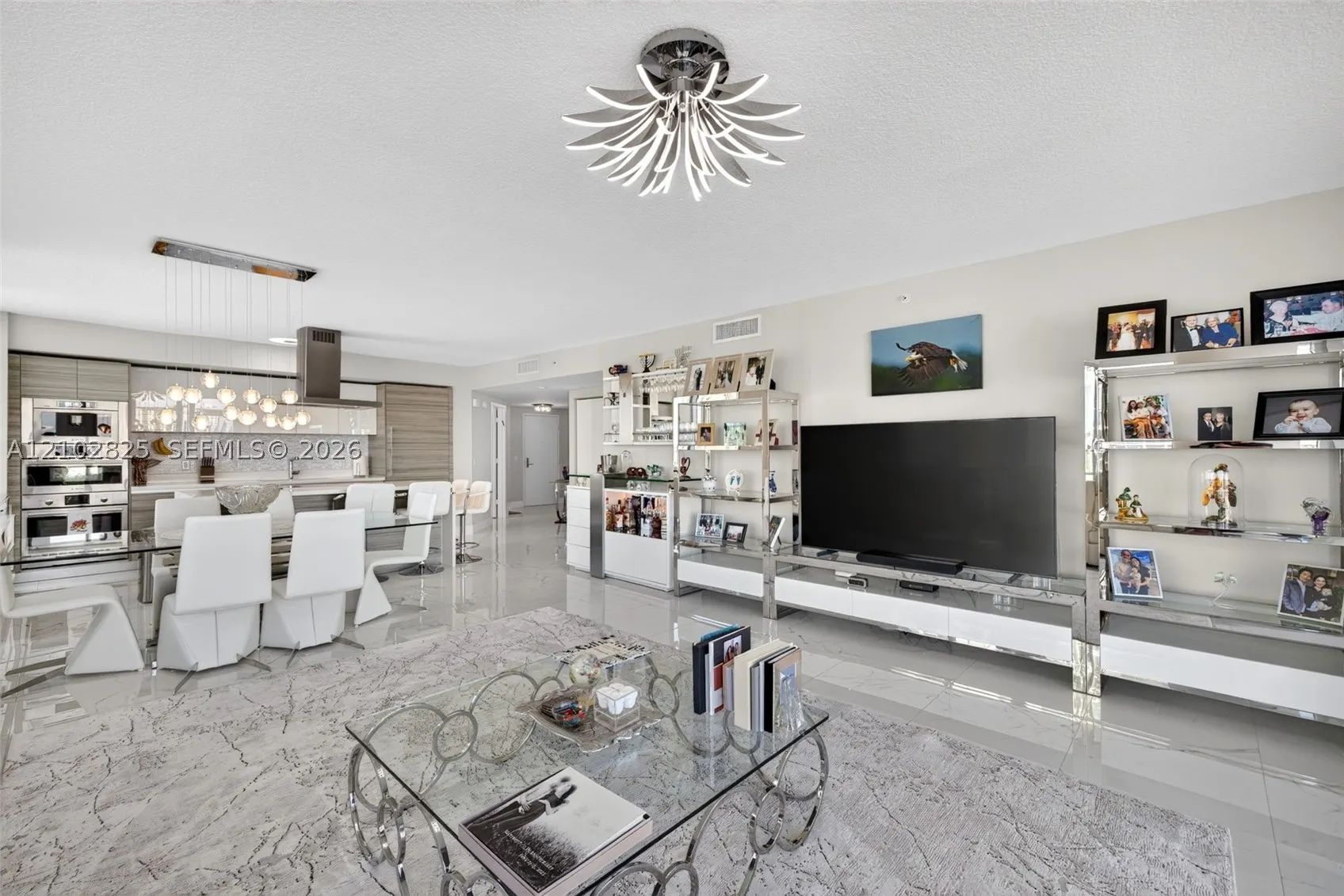 330 Sunny Isles Blvd #5-807