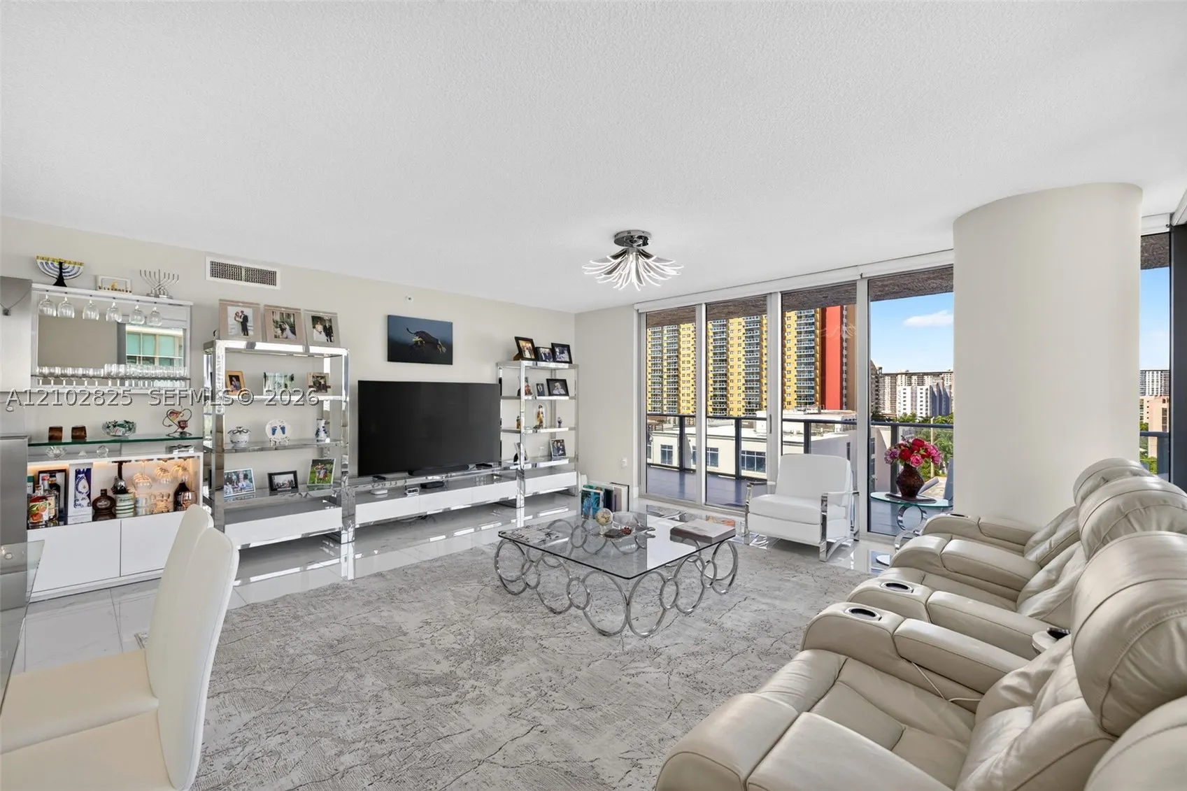 330 Sunny Isles Blvd #5-807
