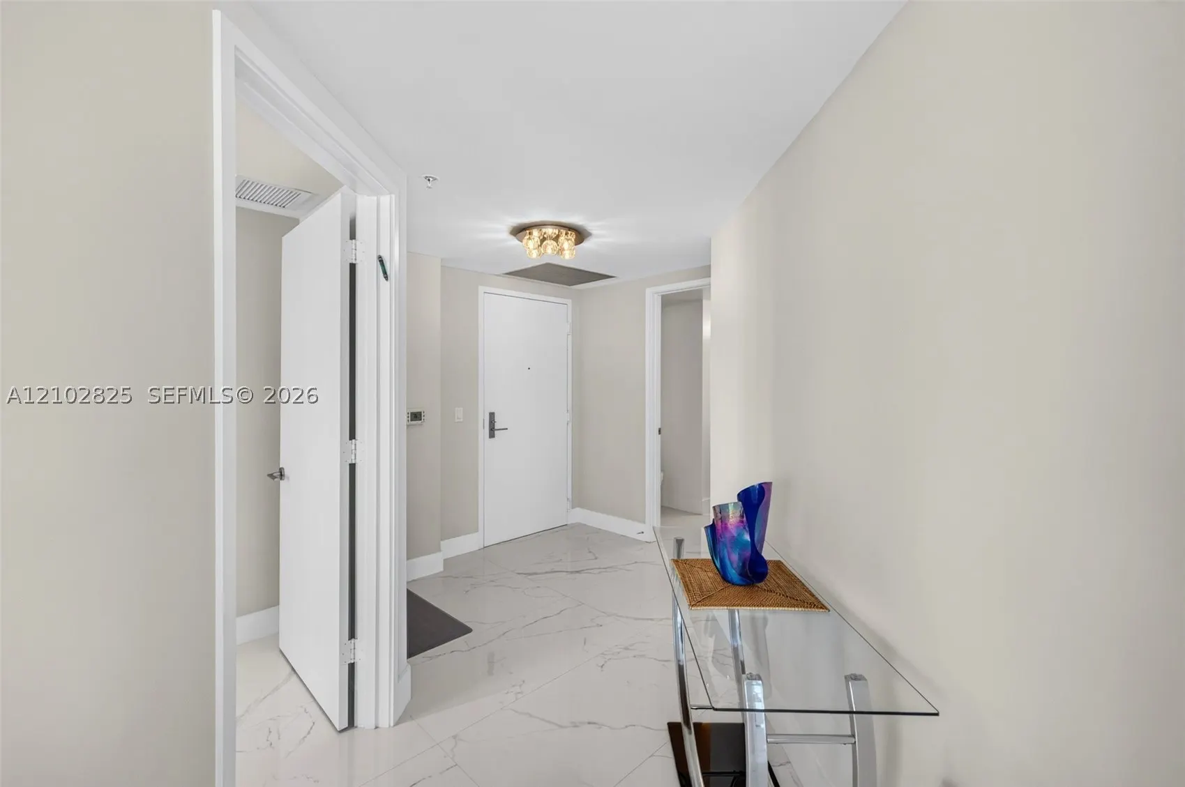 330 Sunny Isles Blvd #5-807