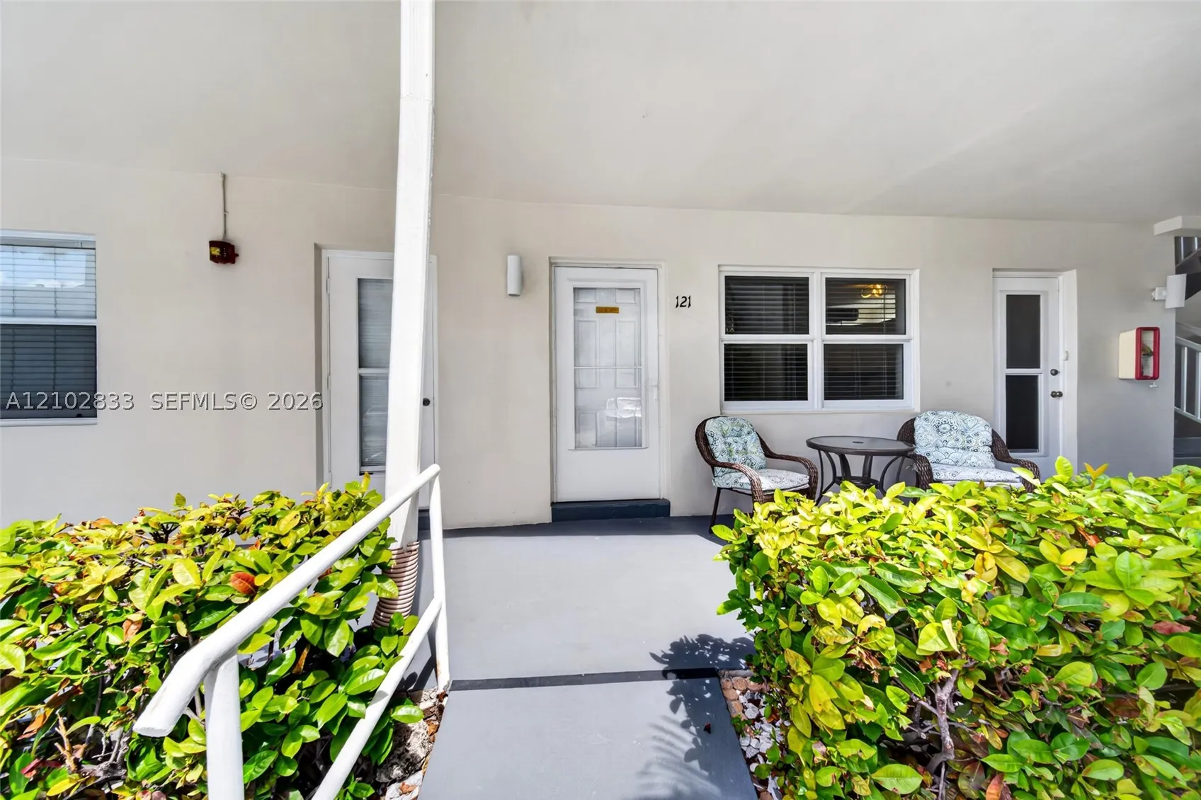 3127 S Ocean Dr #121