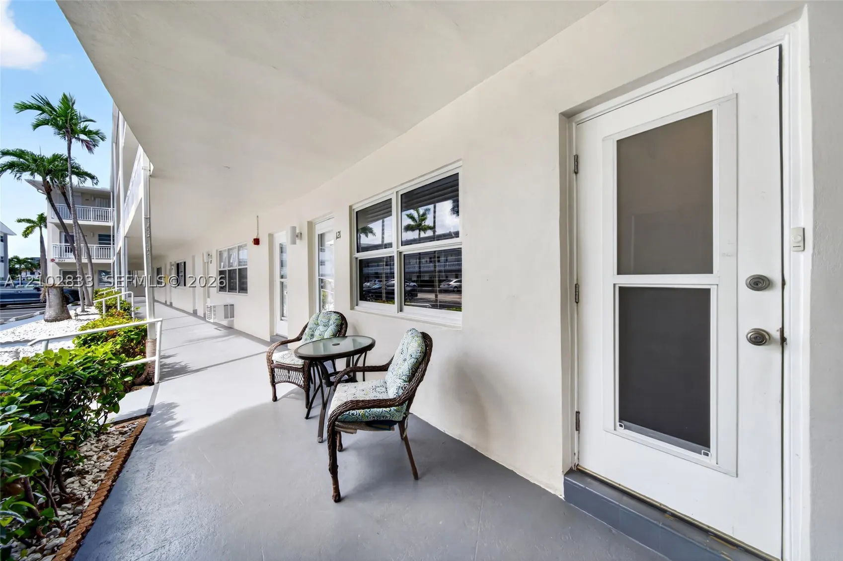 3127 S Ocean Dr #121