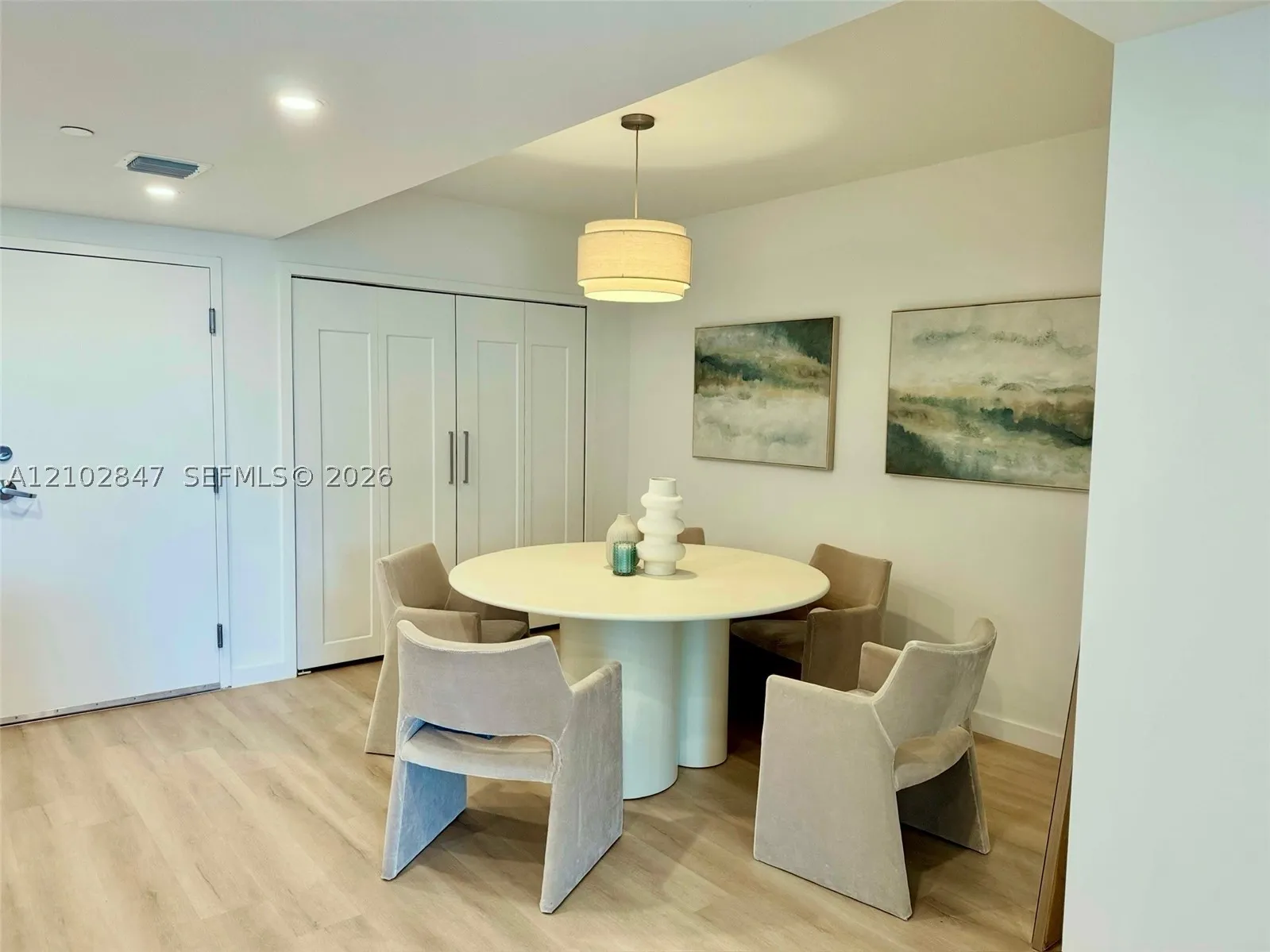 13800 Highland Dr #307