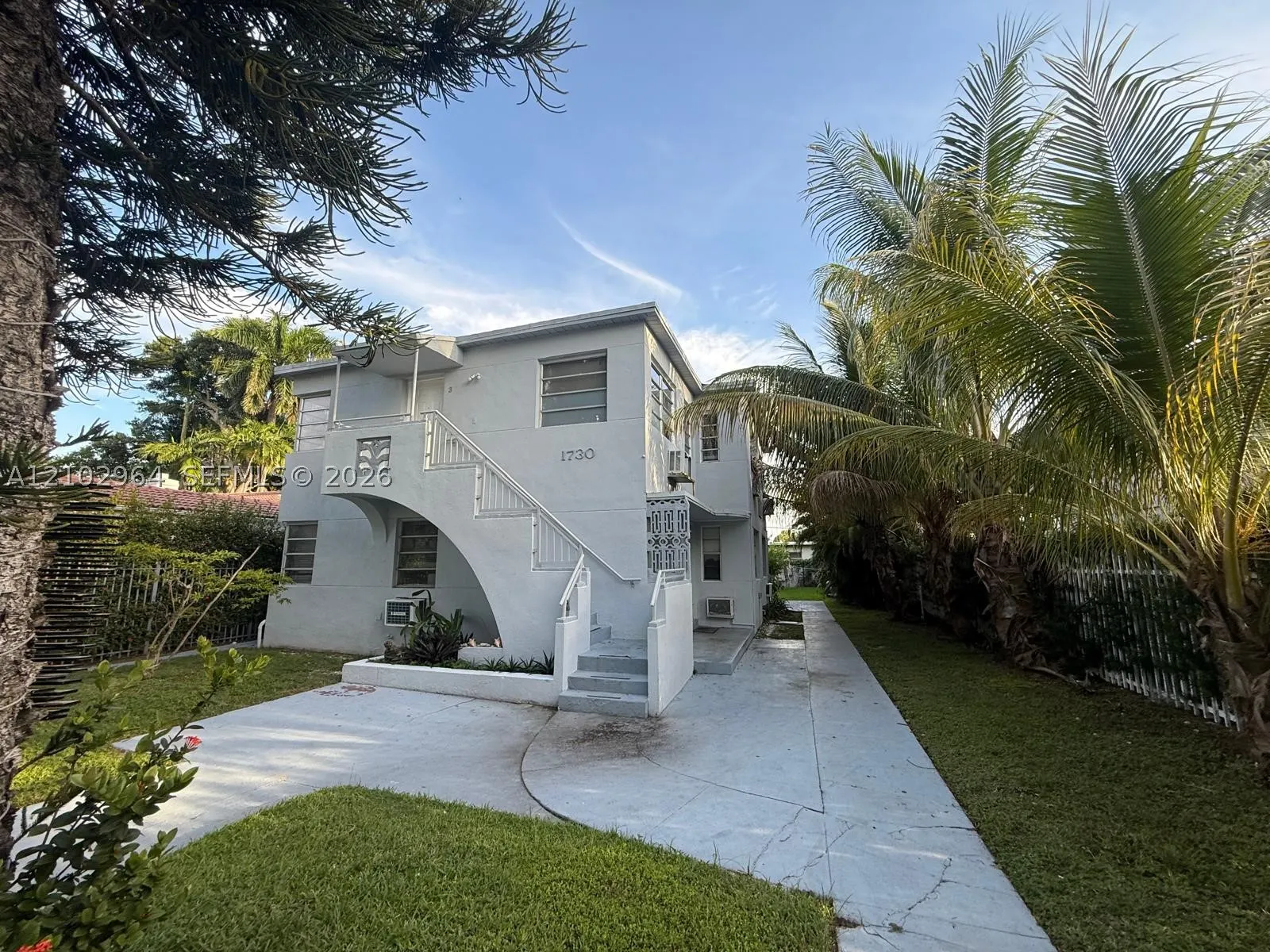 1730 Marseille Dr