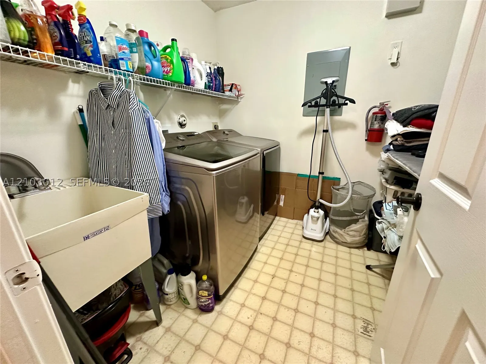 5790 Coach House Cir #E