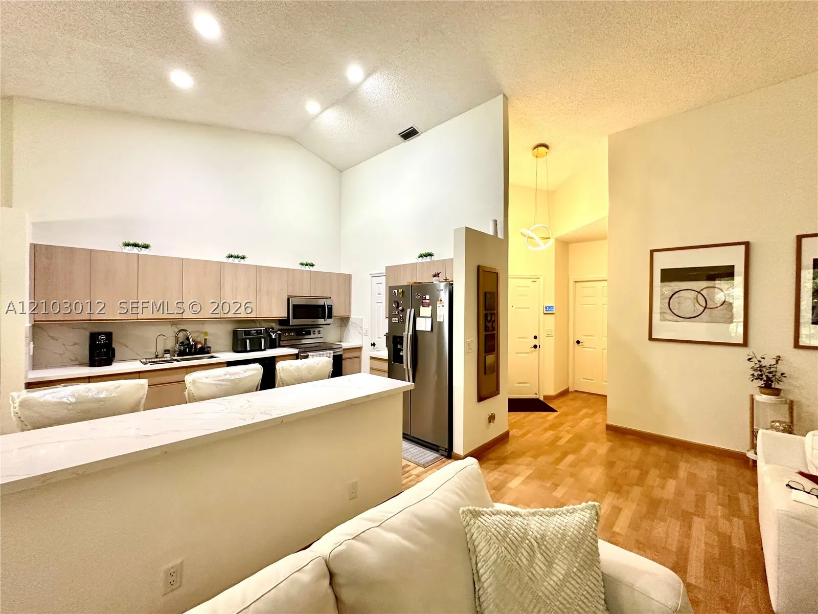 5790 Coach House Cir #E