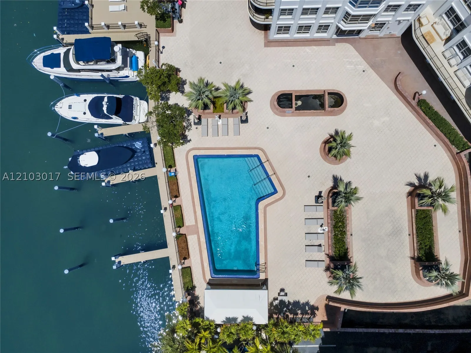 5660 Collins Ave #4B