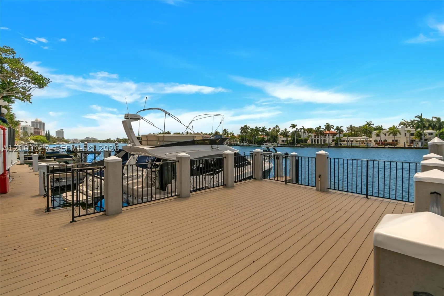 5660 Collins Ave #4B