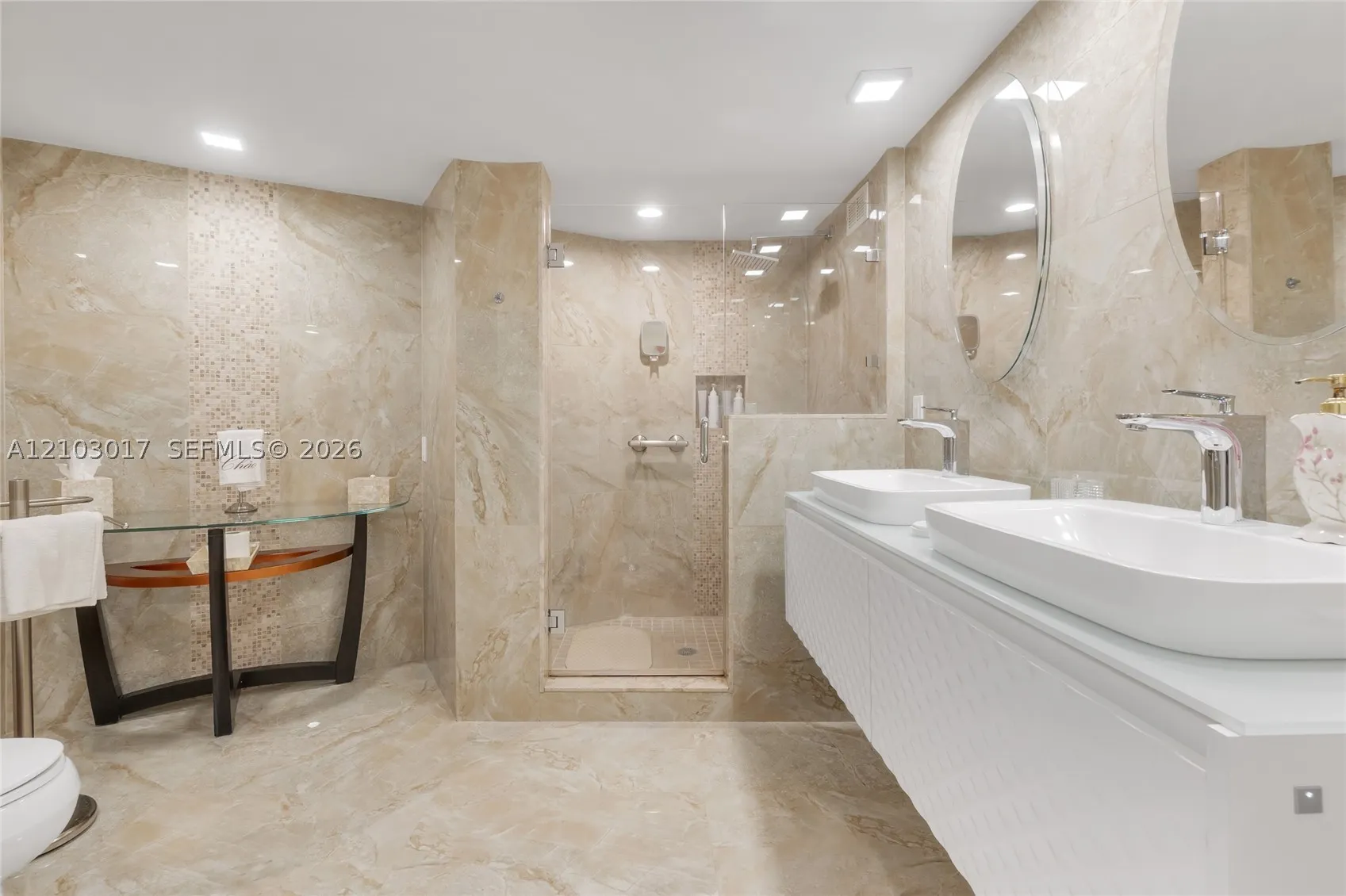 5660 Collins Ave #4B