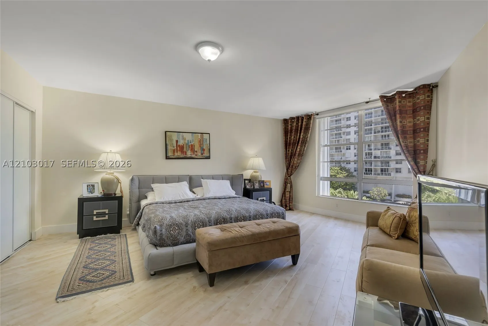 5660 Collins Ave #4B