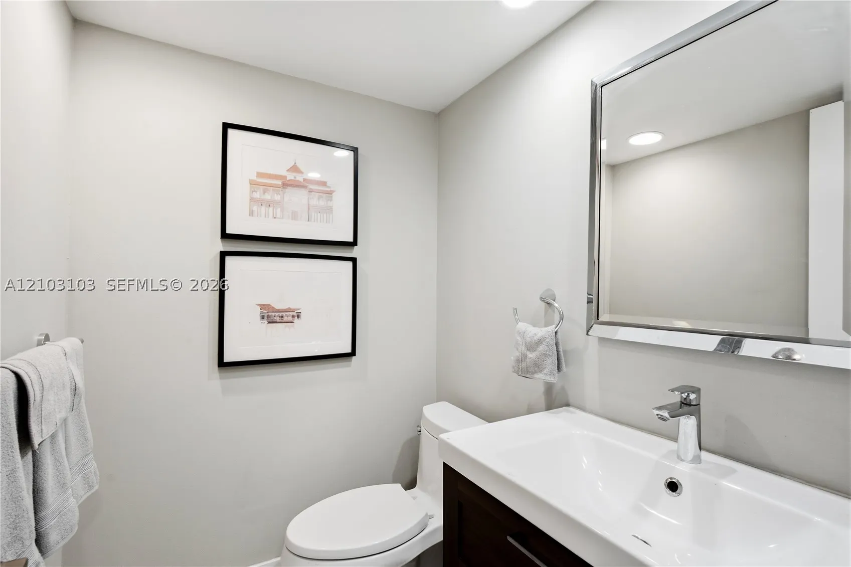 3507 Oaks Way #802