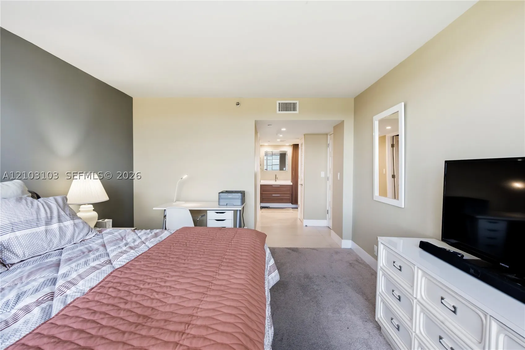 3507 Oaks Way #802