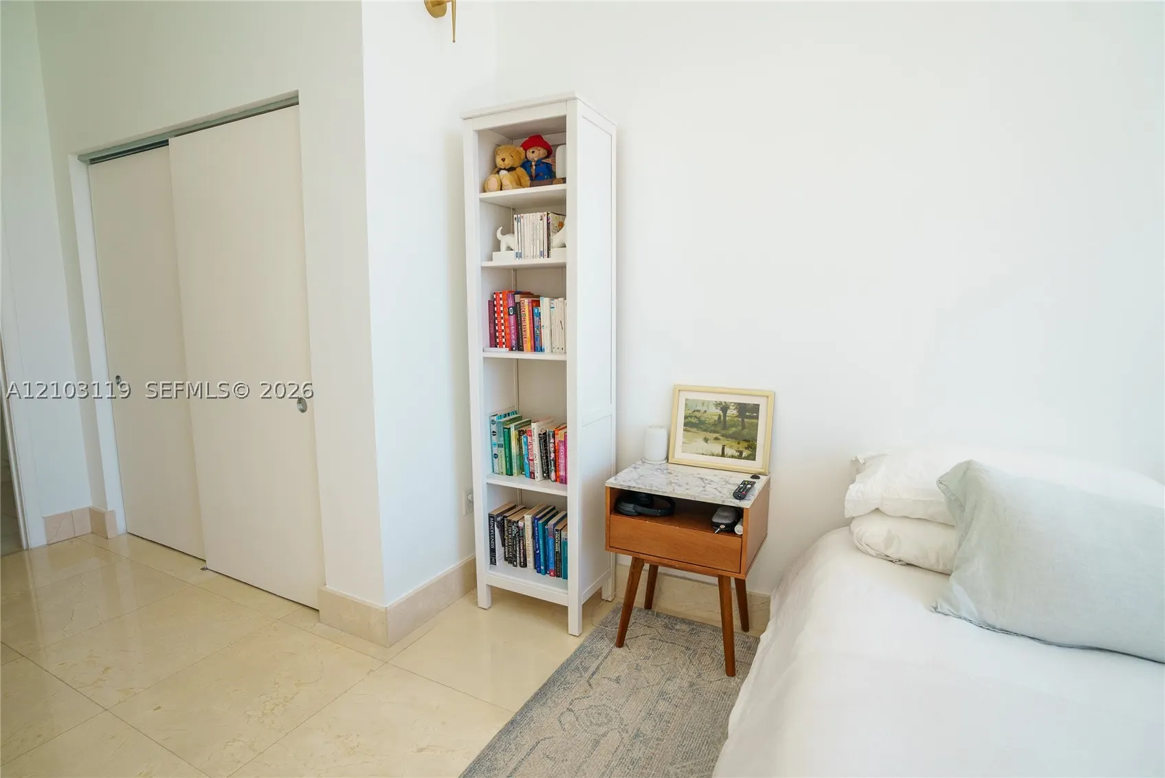 2001 Meridian Ave #516