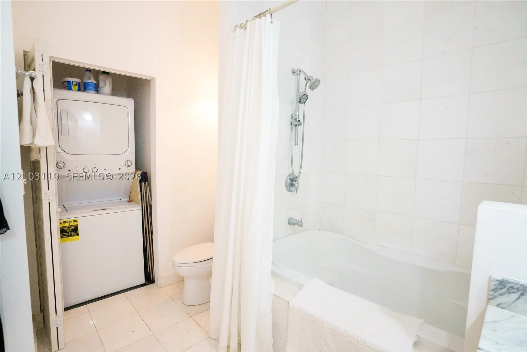2001 Meridian Ave #516