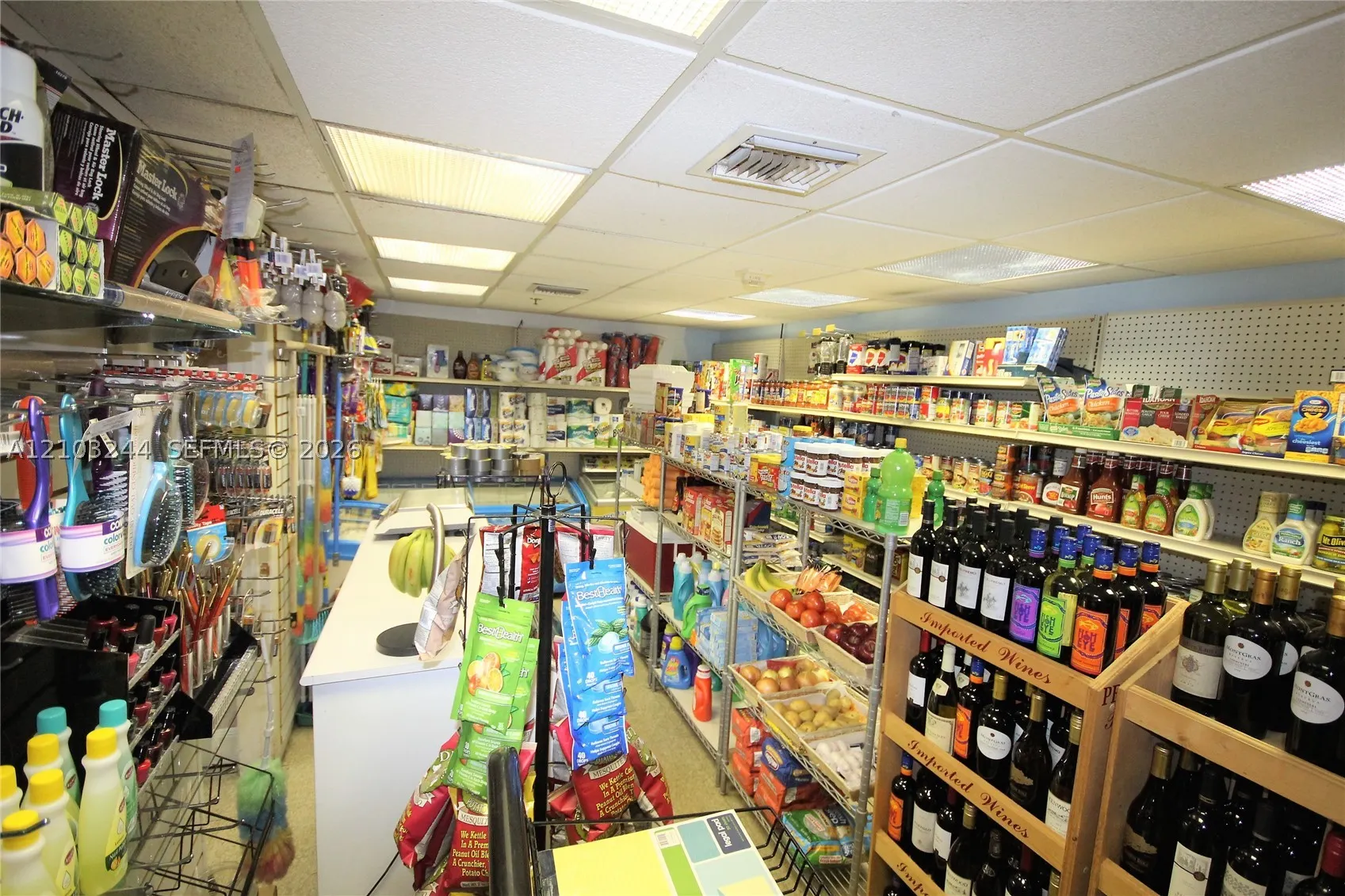 5161 Collins Ave #711