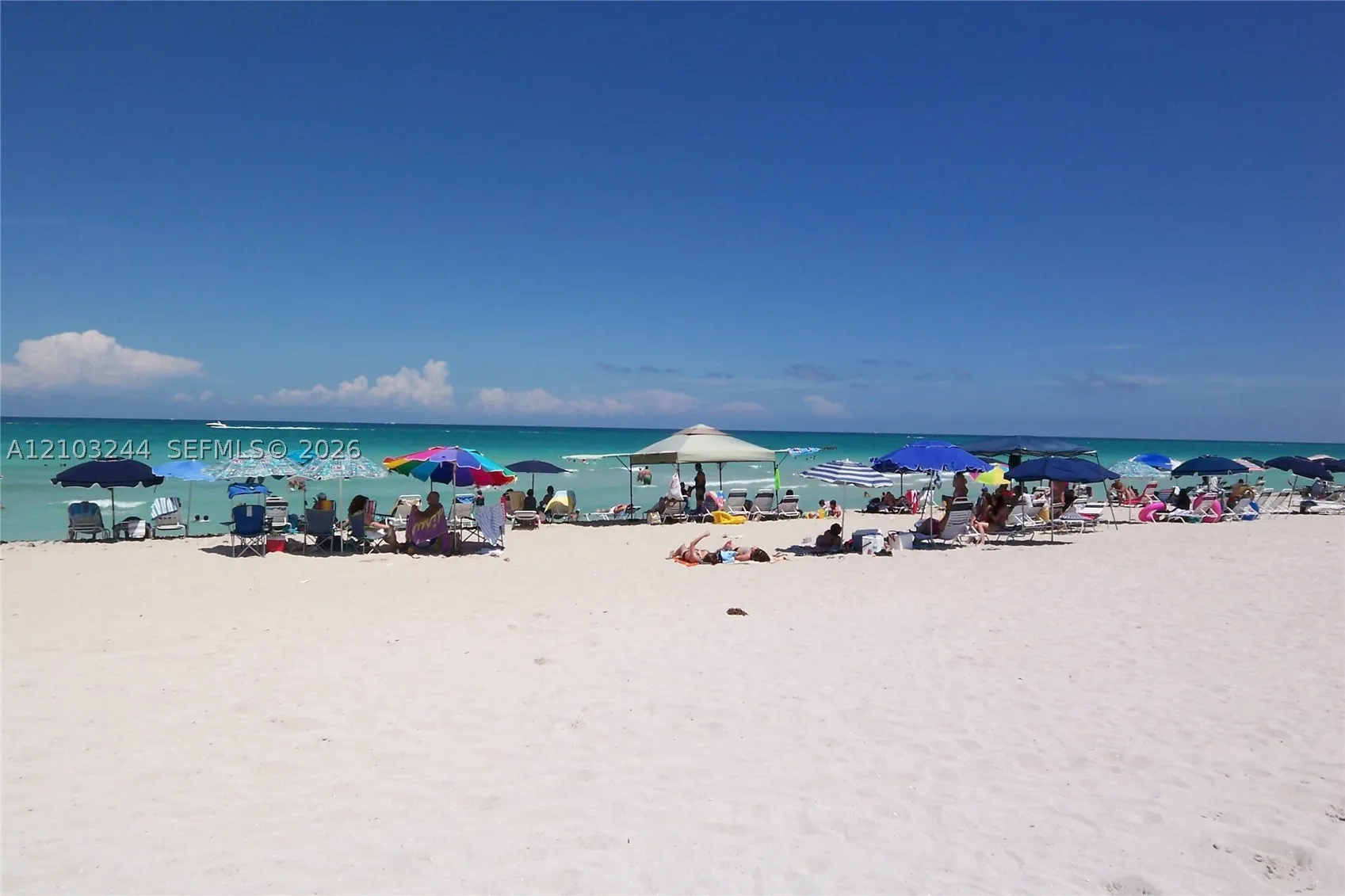 5161 Collins Ave #711