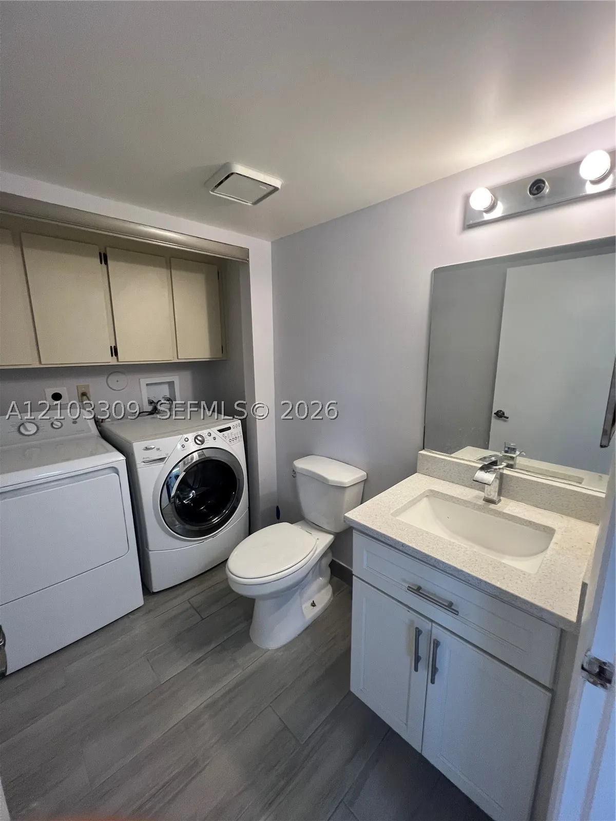 8081 Boca Rio Dr