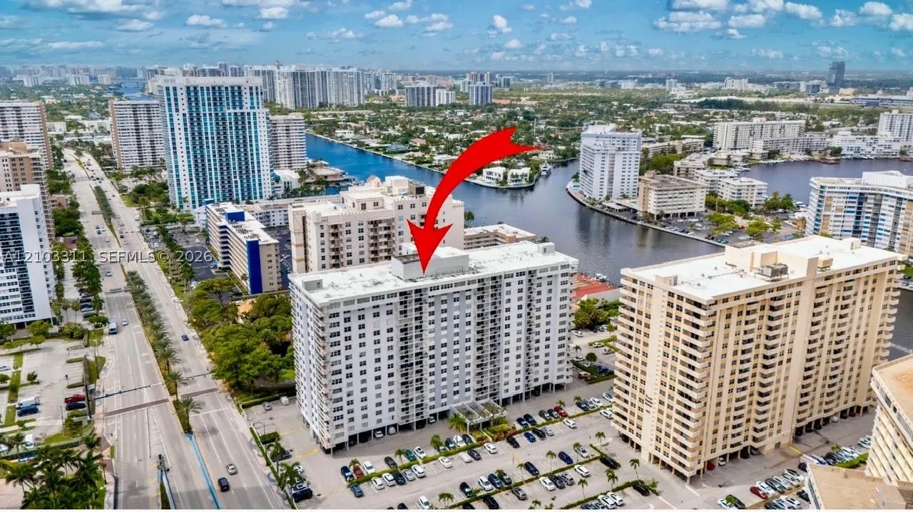 1849 S Ocean Dr #711