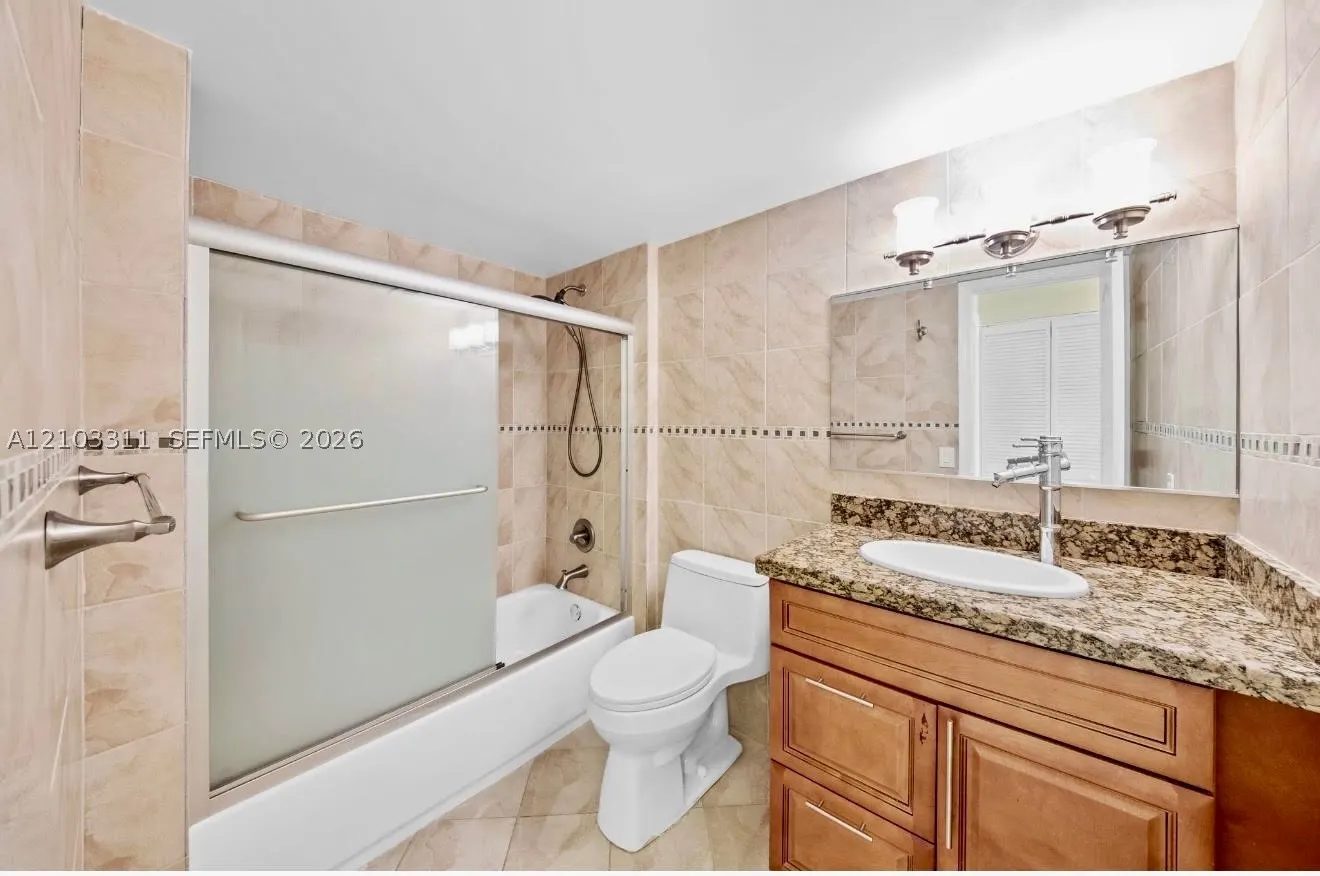 1849 S Ocean Dr #711