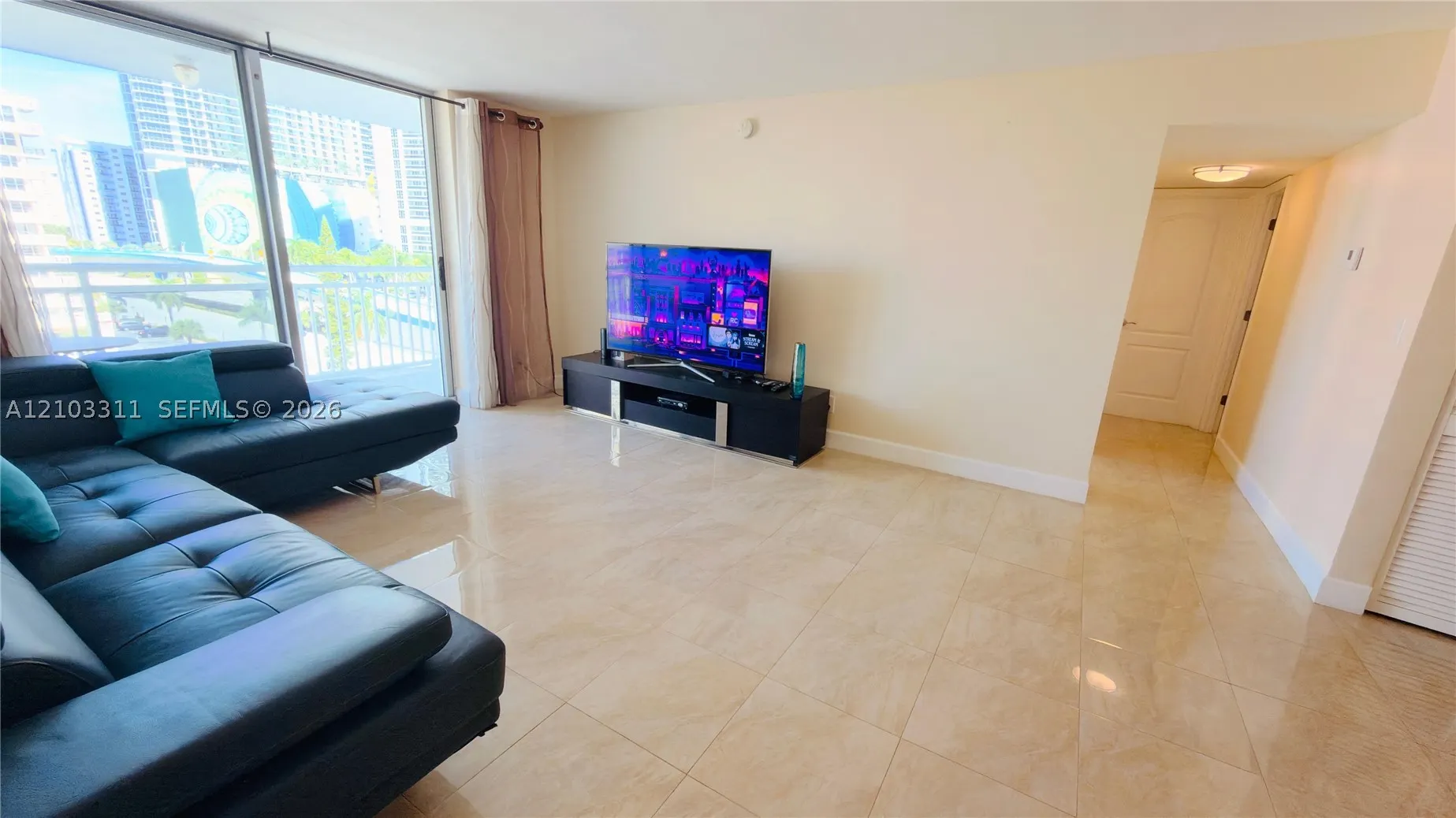 1849 S Ocean Dr #711