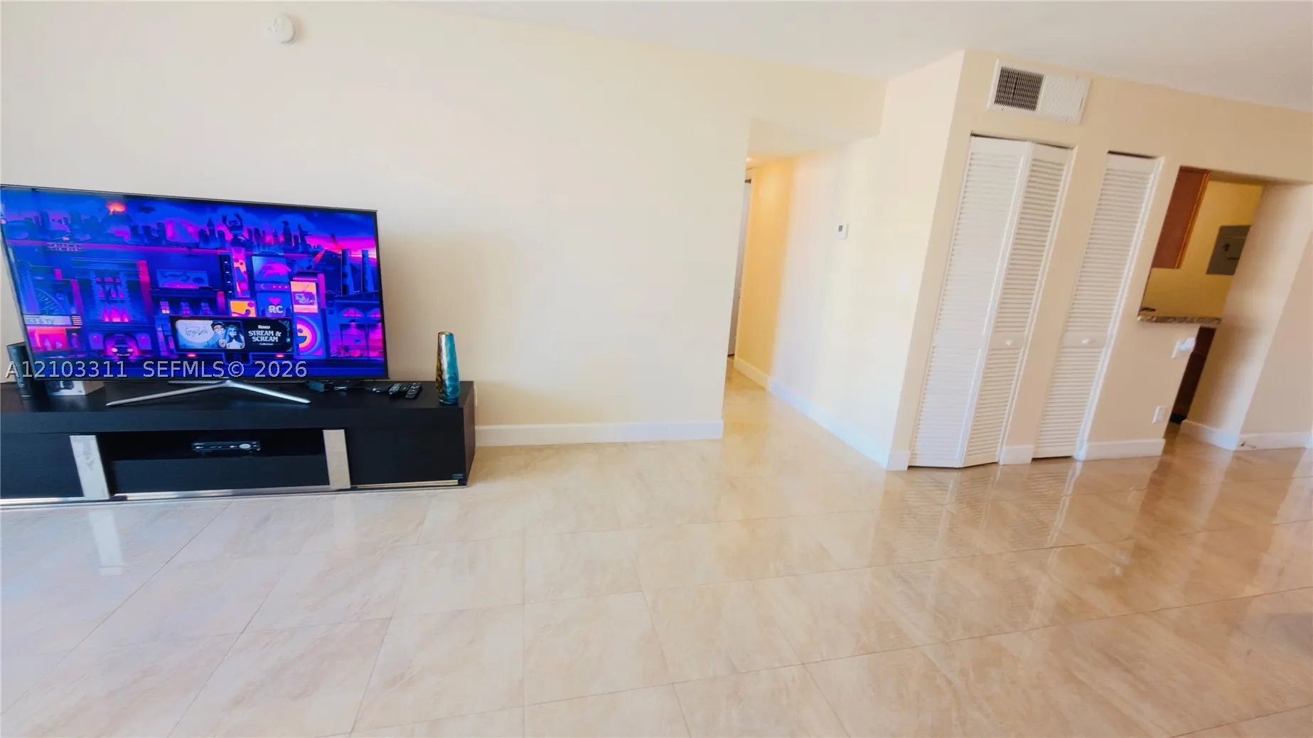 1849 S Ocean Dr #711