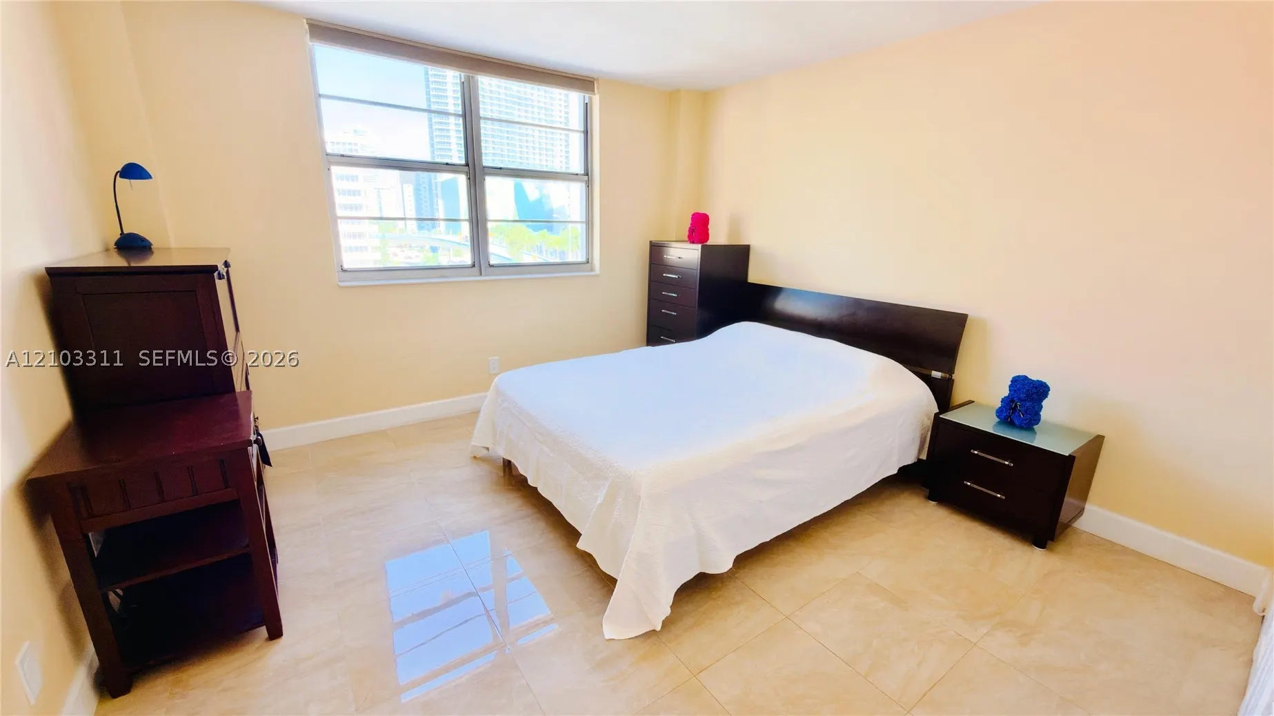 1849 S Ocean Dr #711