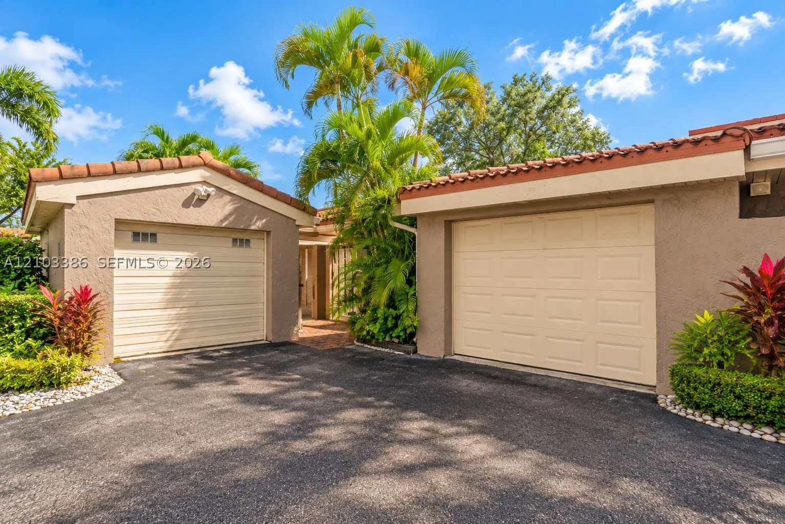 103 Tweedbrook Ln #101
