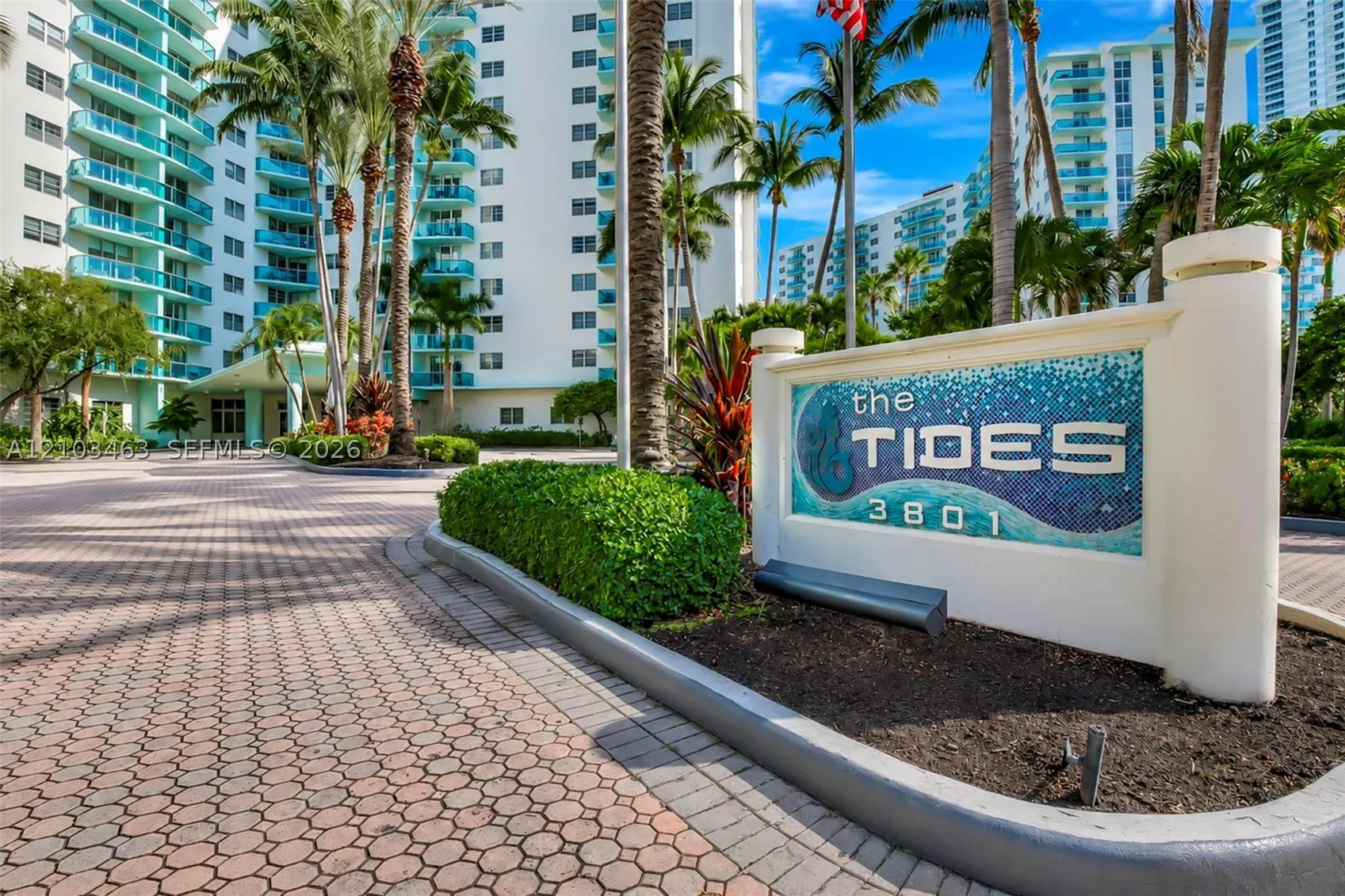 3801 S Ocean Dr #8J