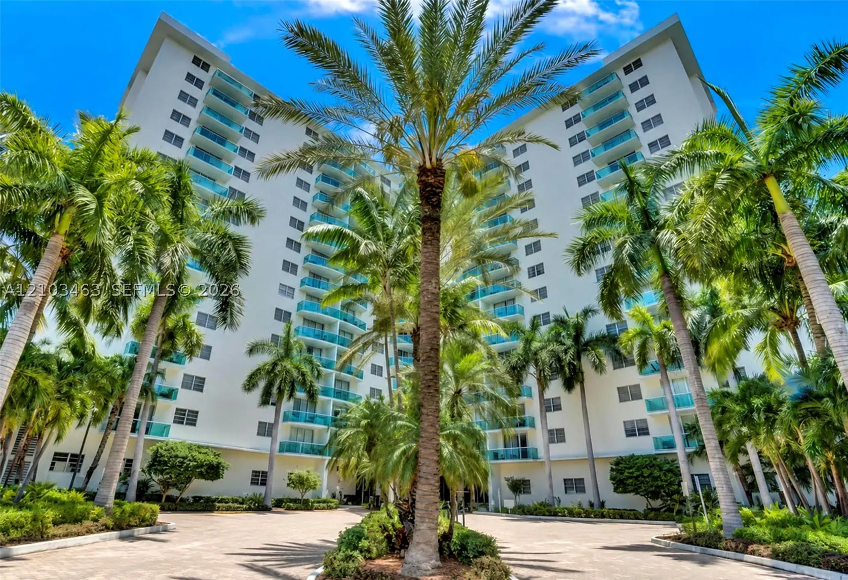 3801 S Ocean Dr #8J