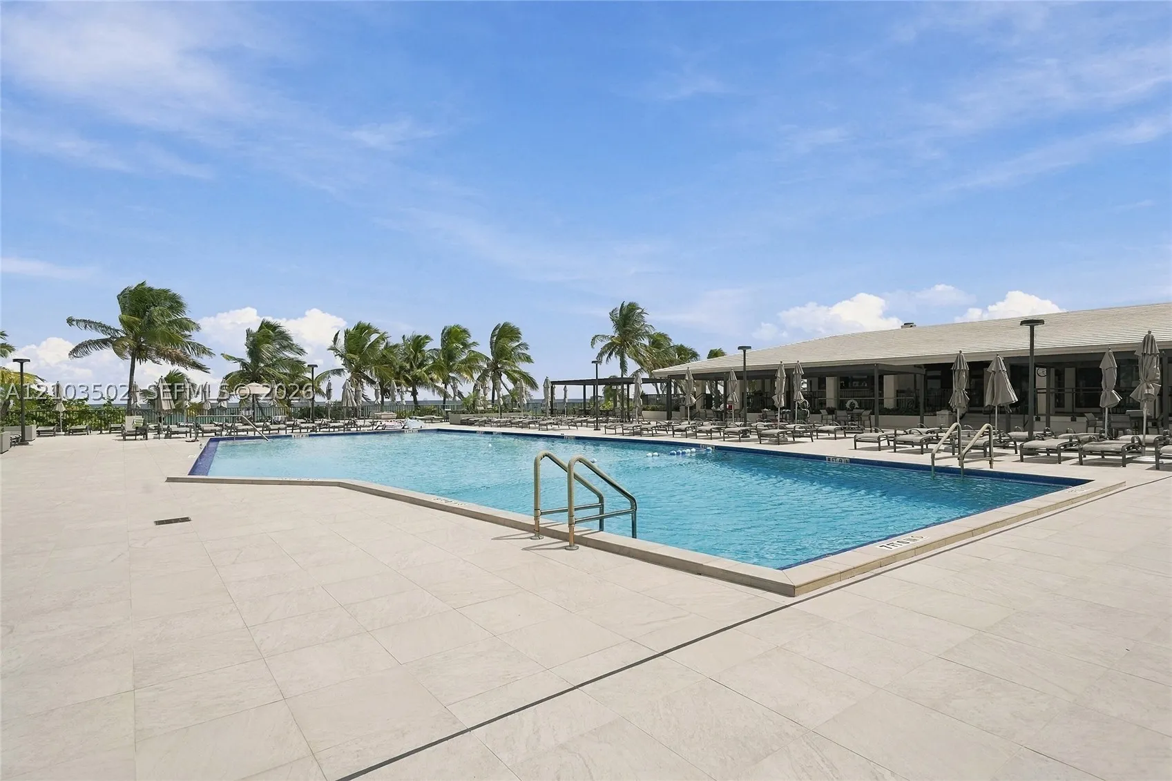 1980 S Ocean Dr #19A
