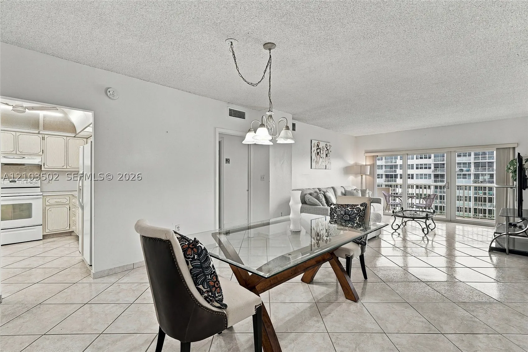 1980 S Ocean Dr #19A