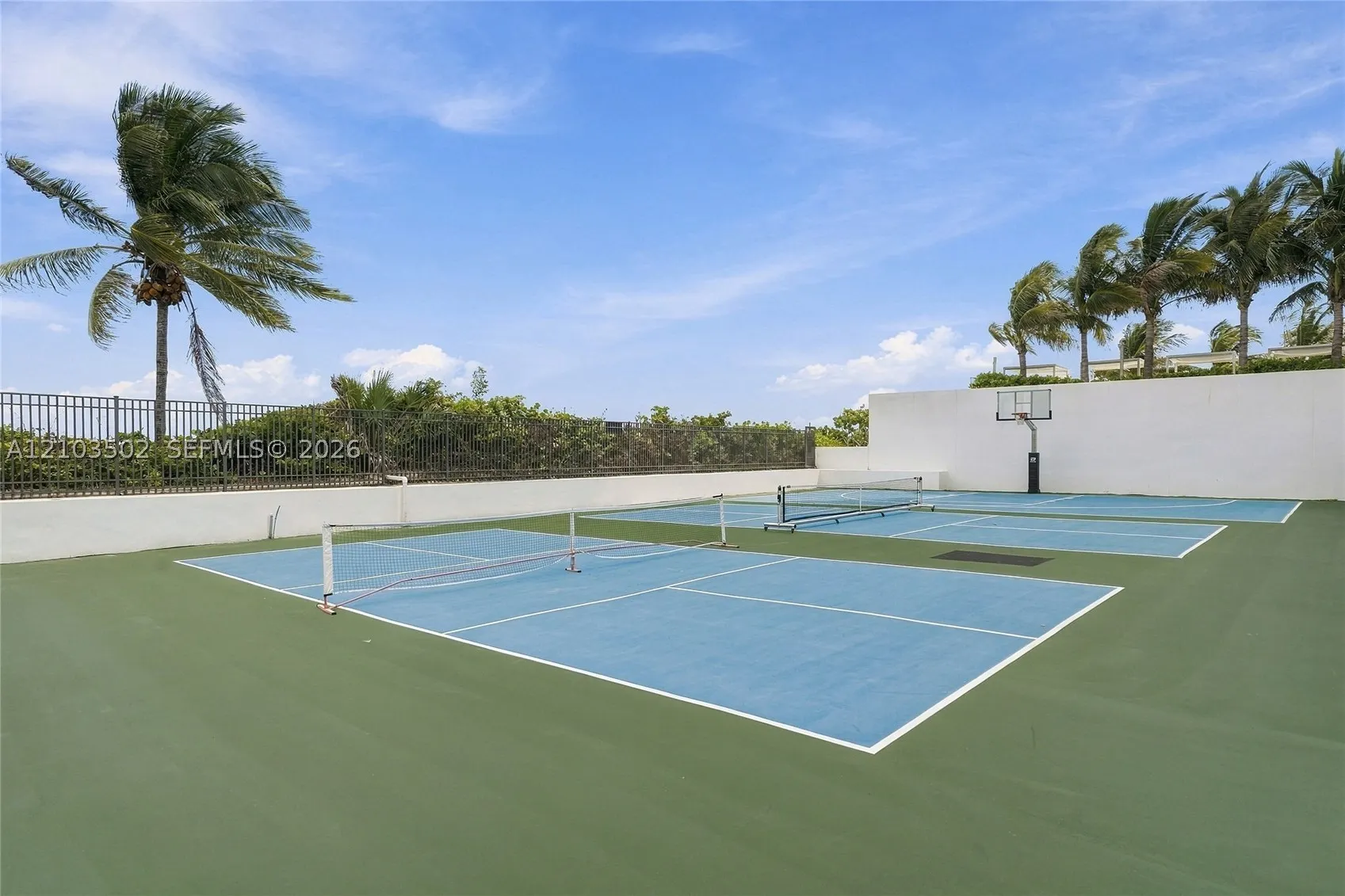 1980 S Ocean Dr #19A