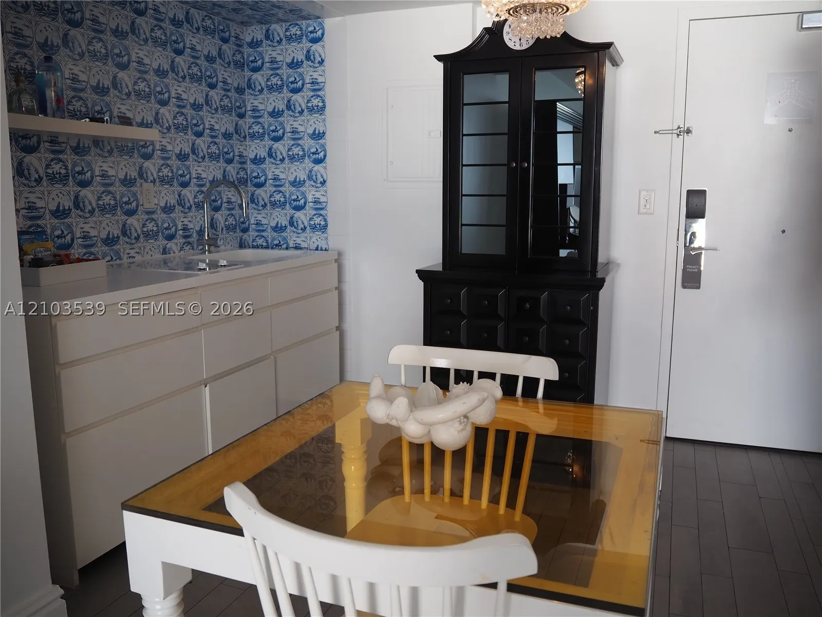 1100 West Ave #1512