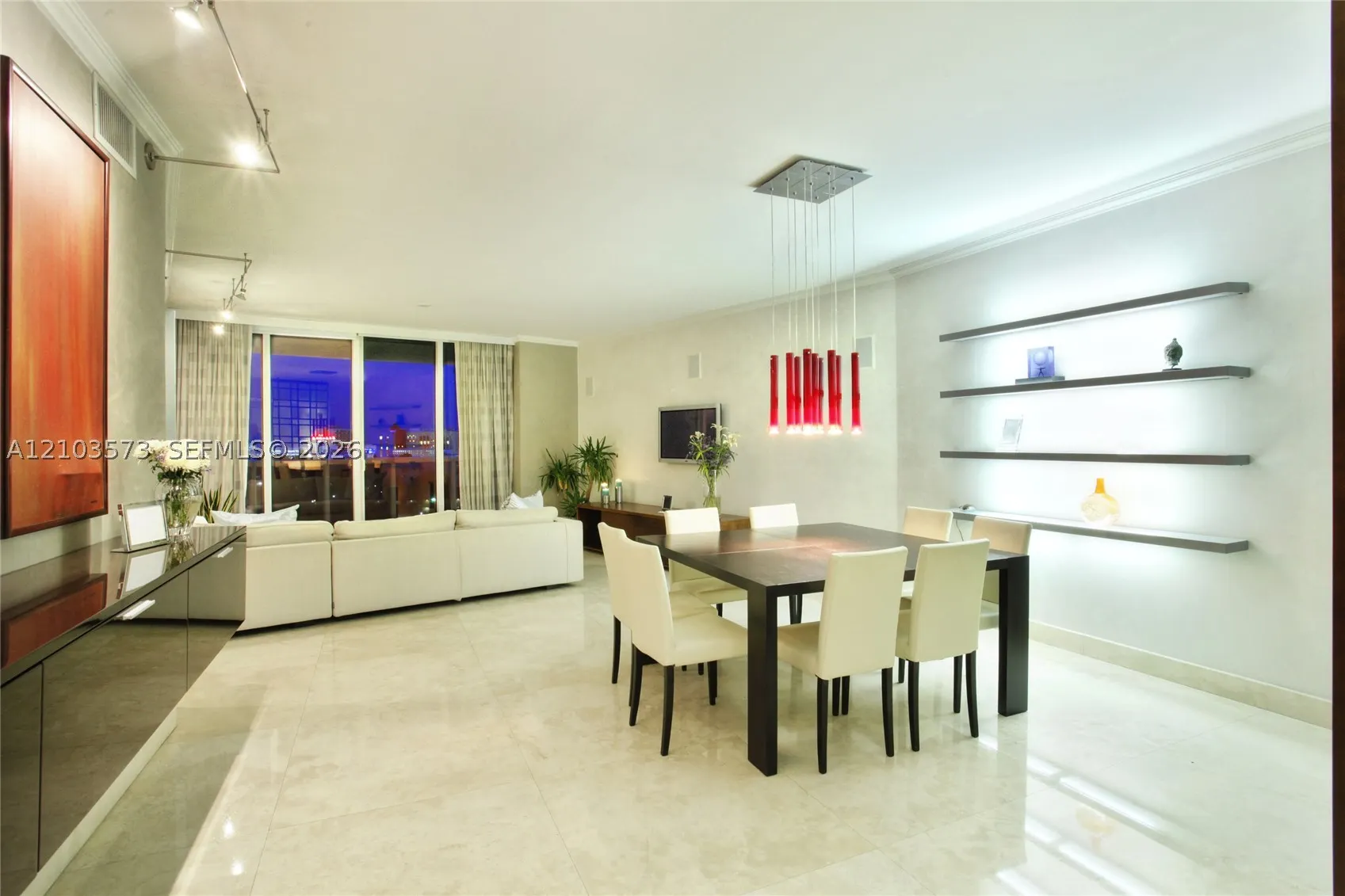 400 Alton Rd #811
