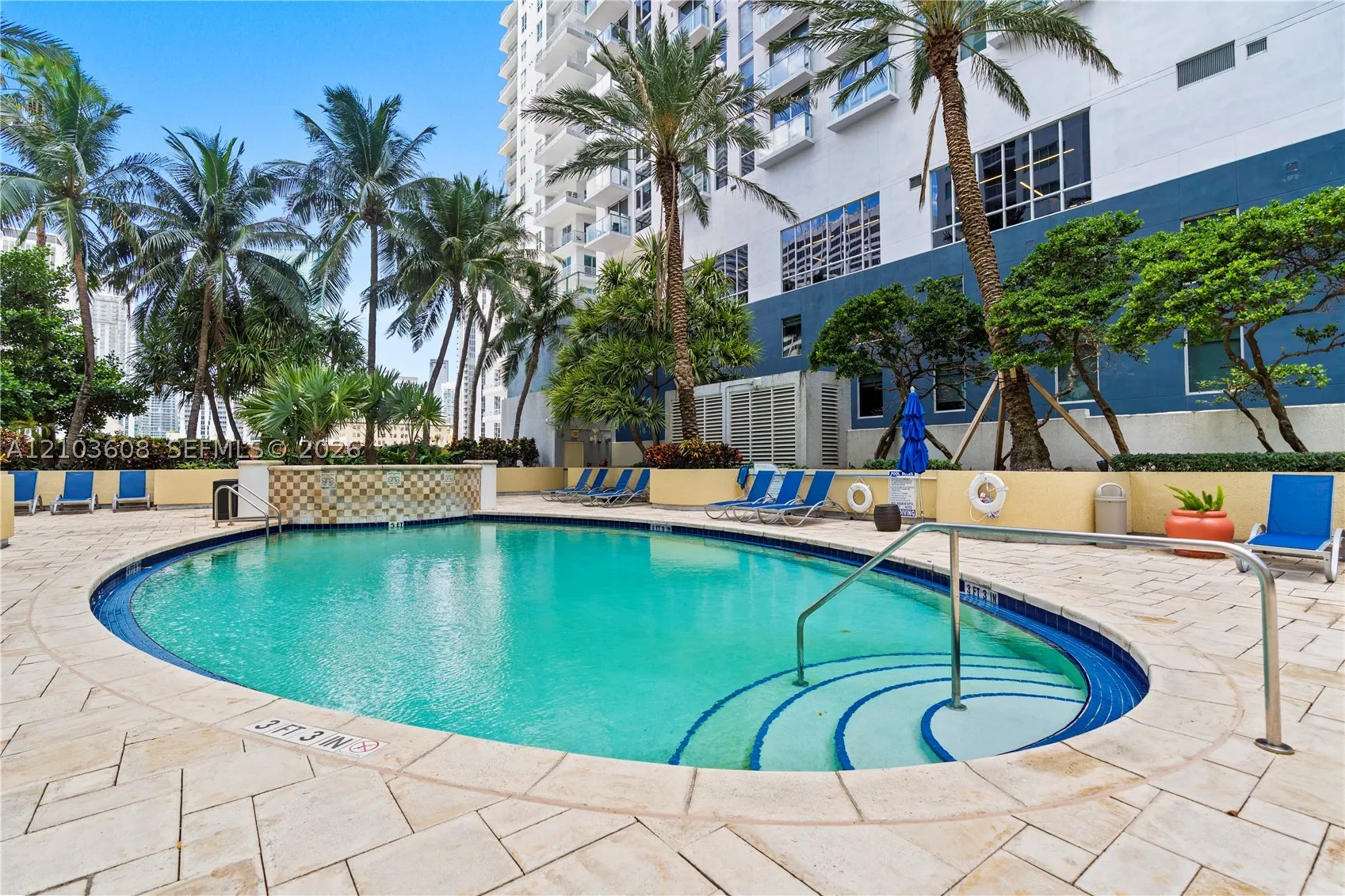 244 Biscayne Blvd #4308