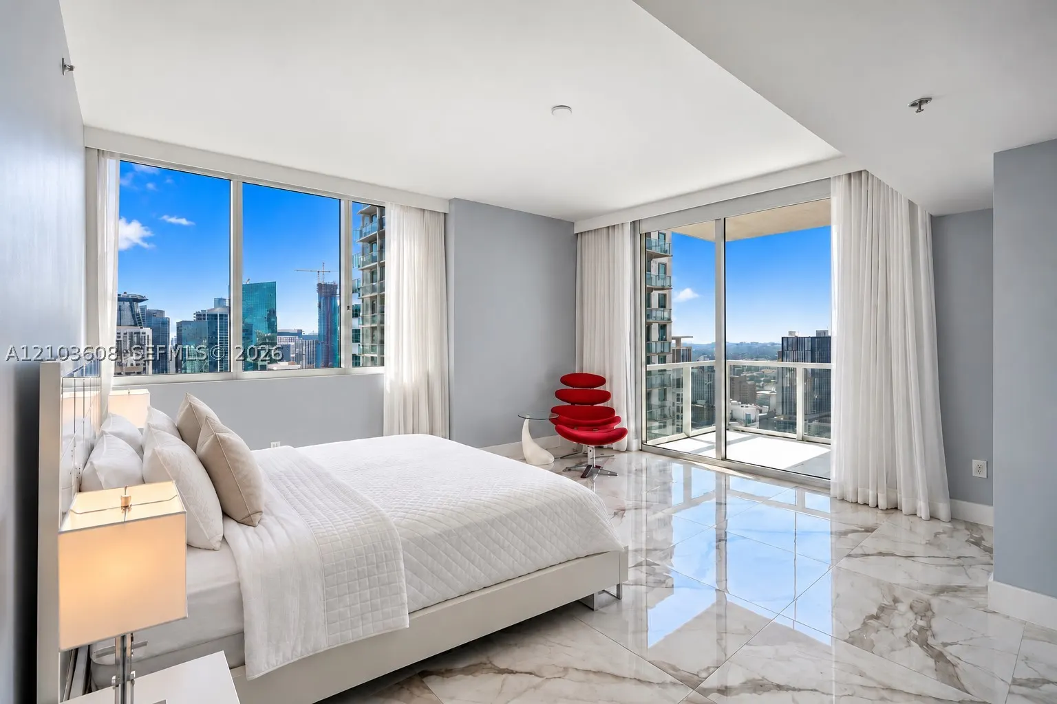 244 Biscayne Blvd #4308