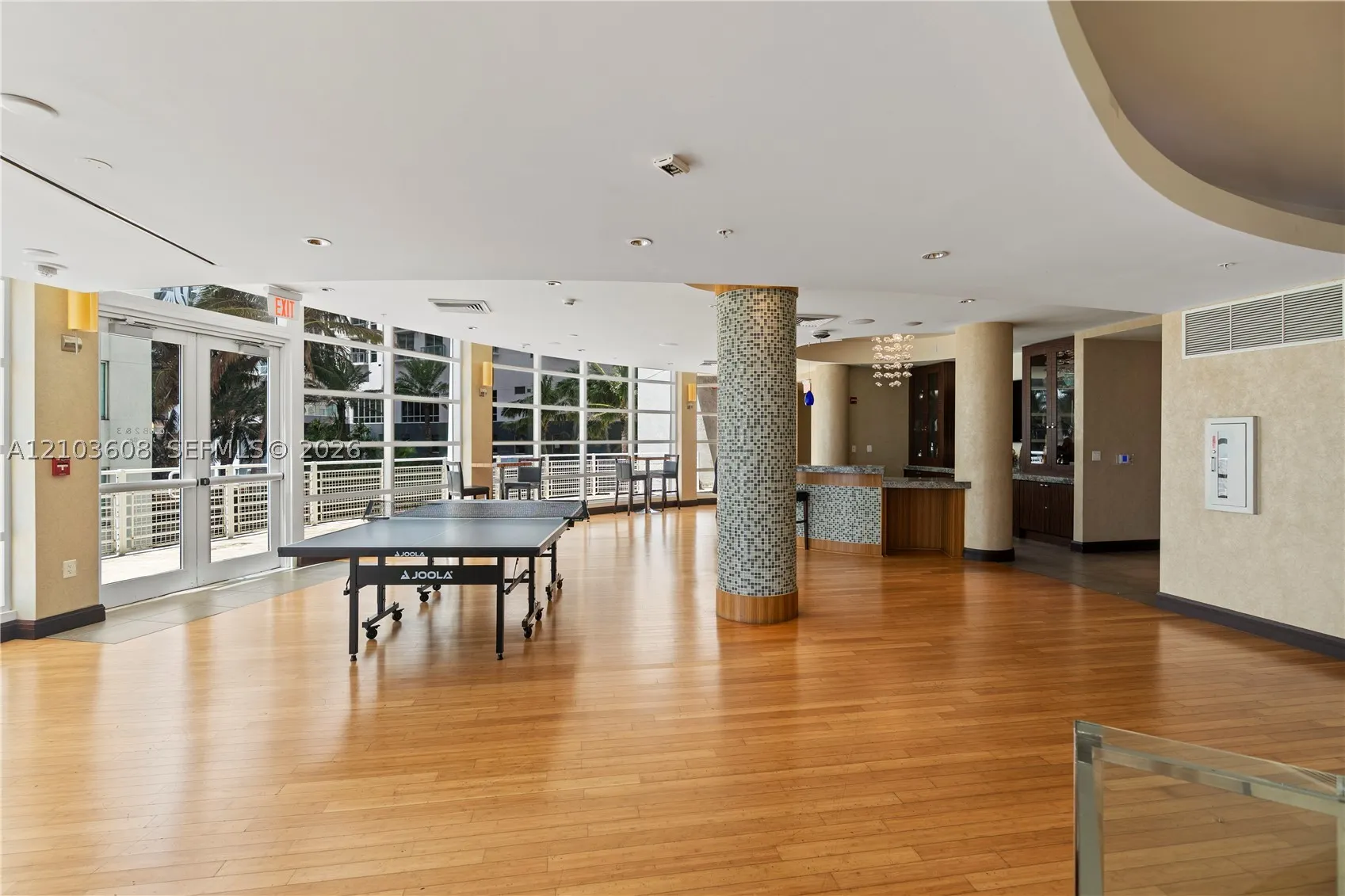 244 Biscayne Blvd #4308