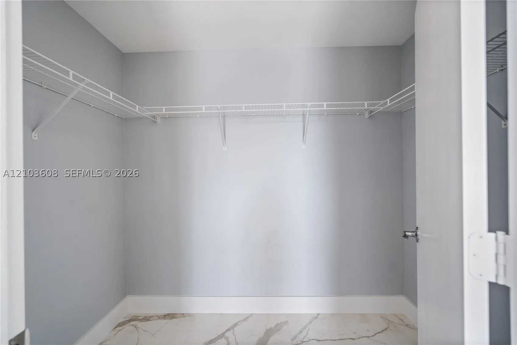244 Biscayne Blvd #4308