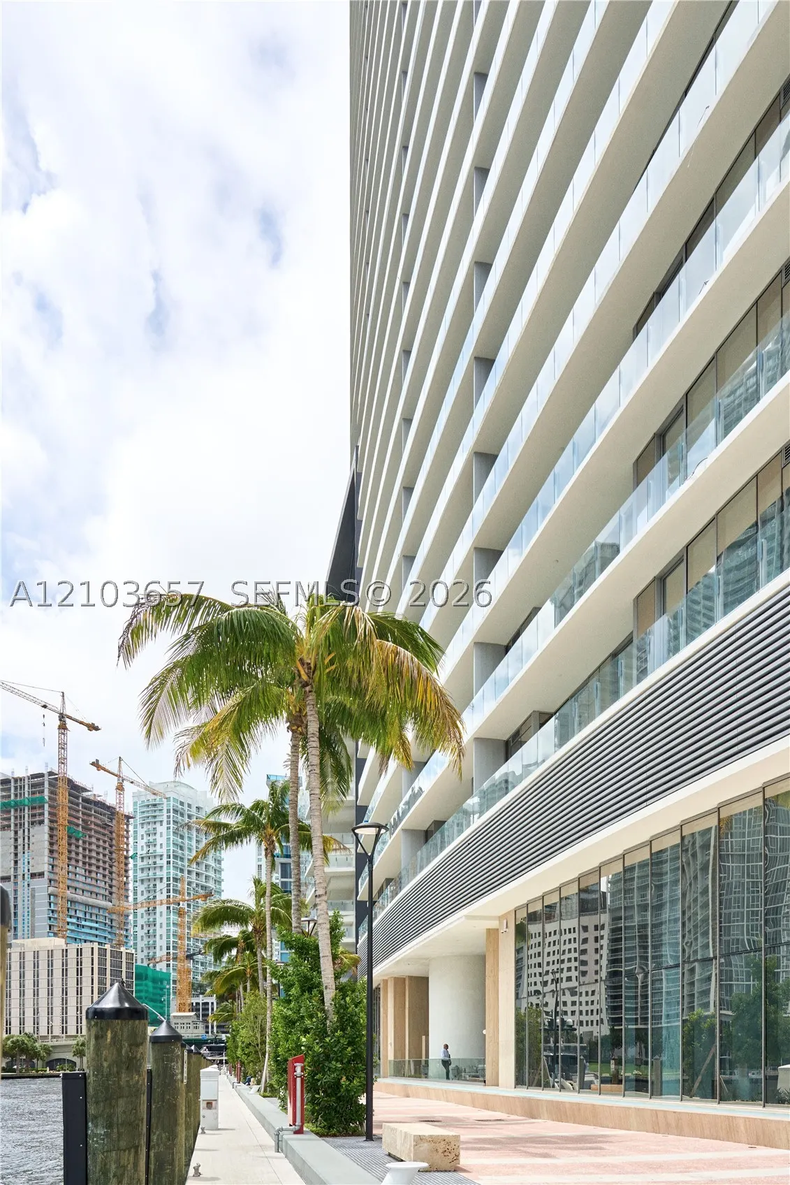 300 Biscayne Boulevard Way #5205W