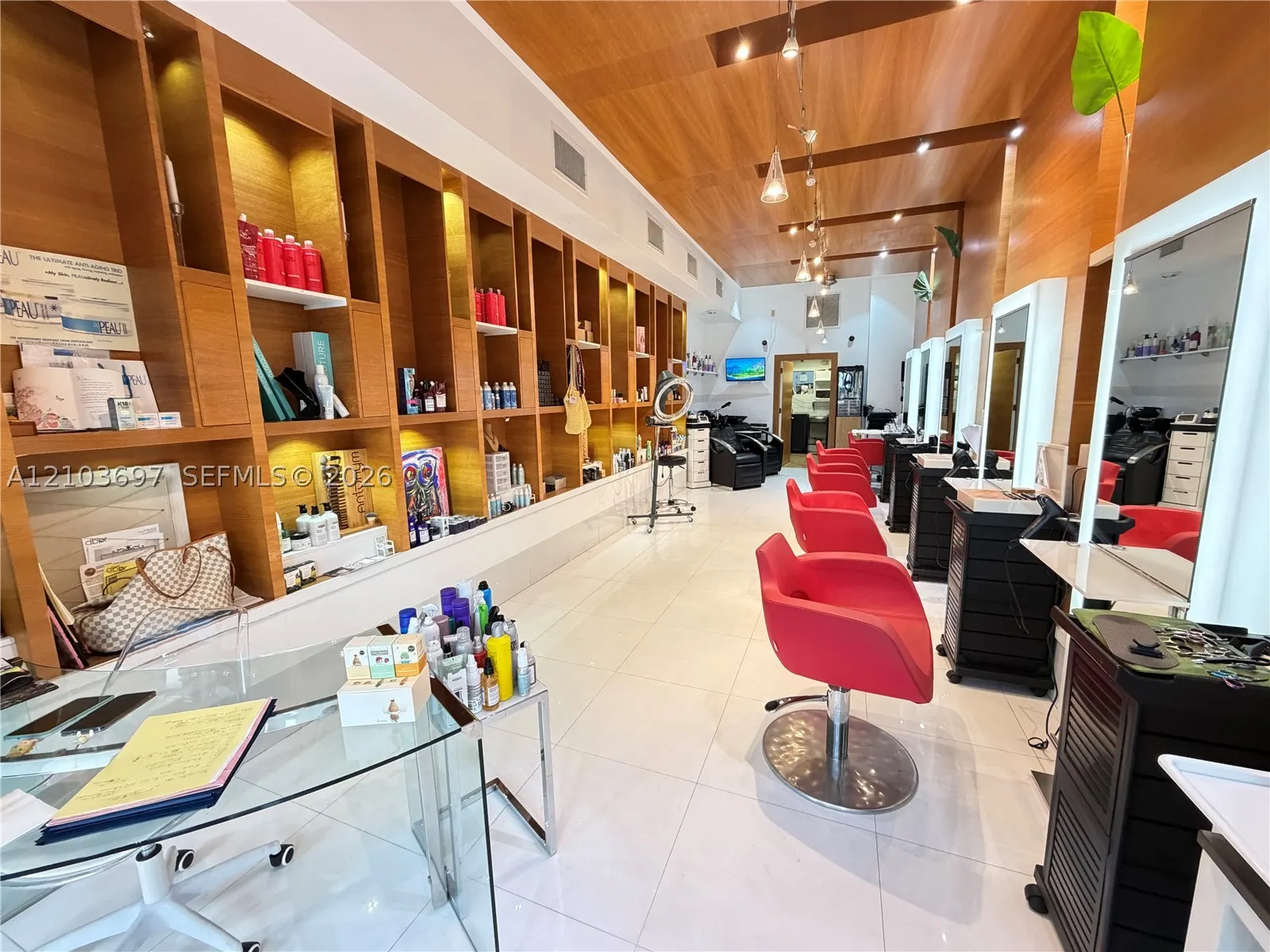 2400 E Las Olas Blvd