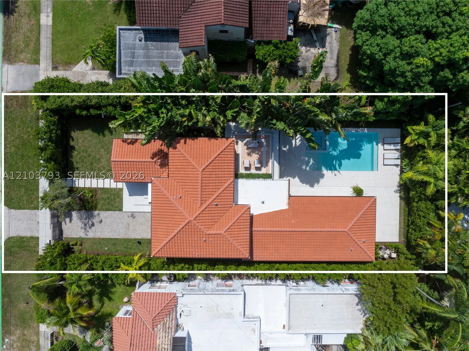 3426 Prairie Ave