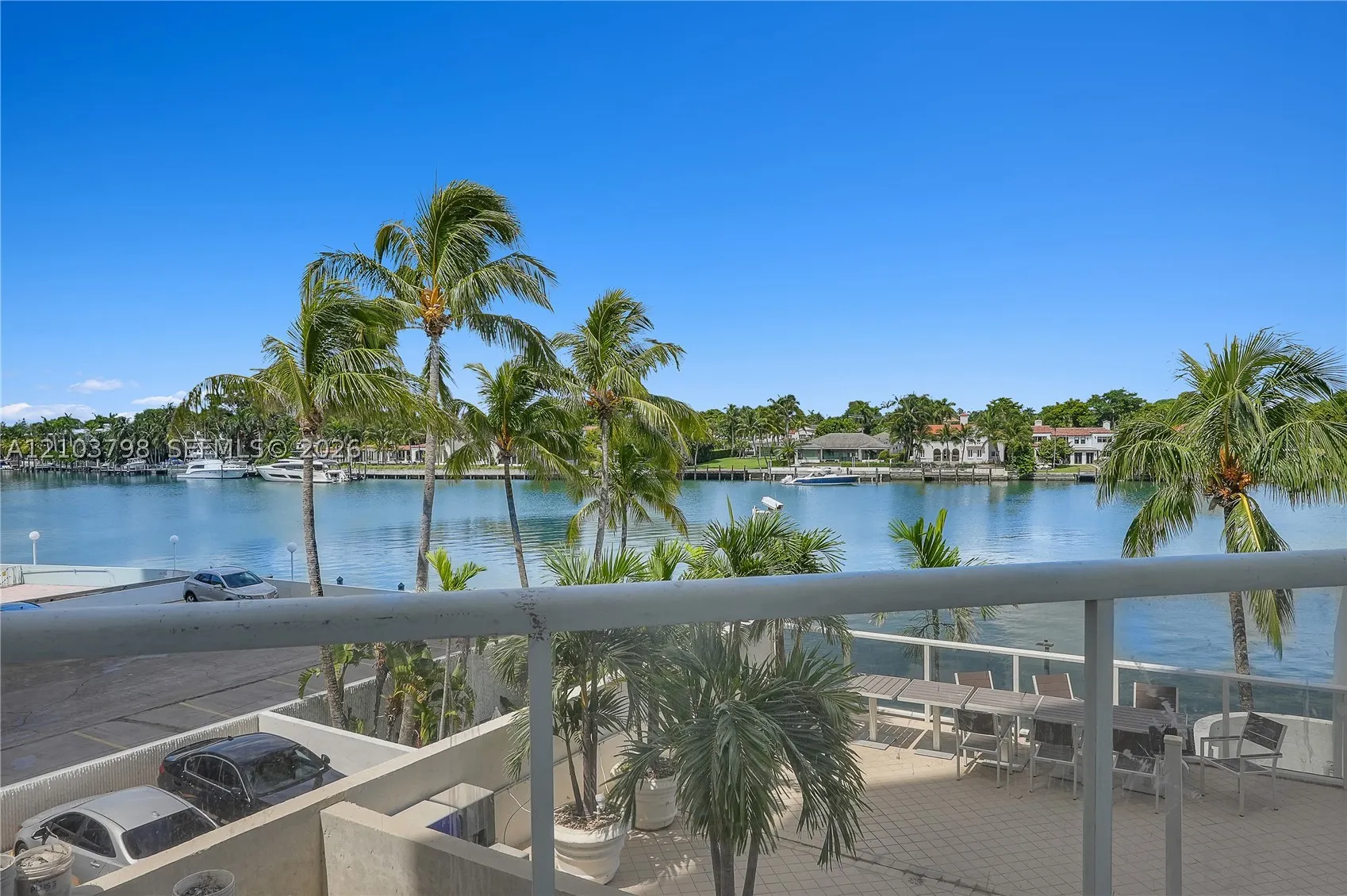 5880 Collins Ave #403